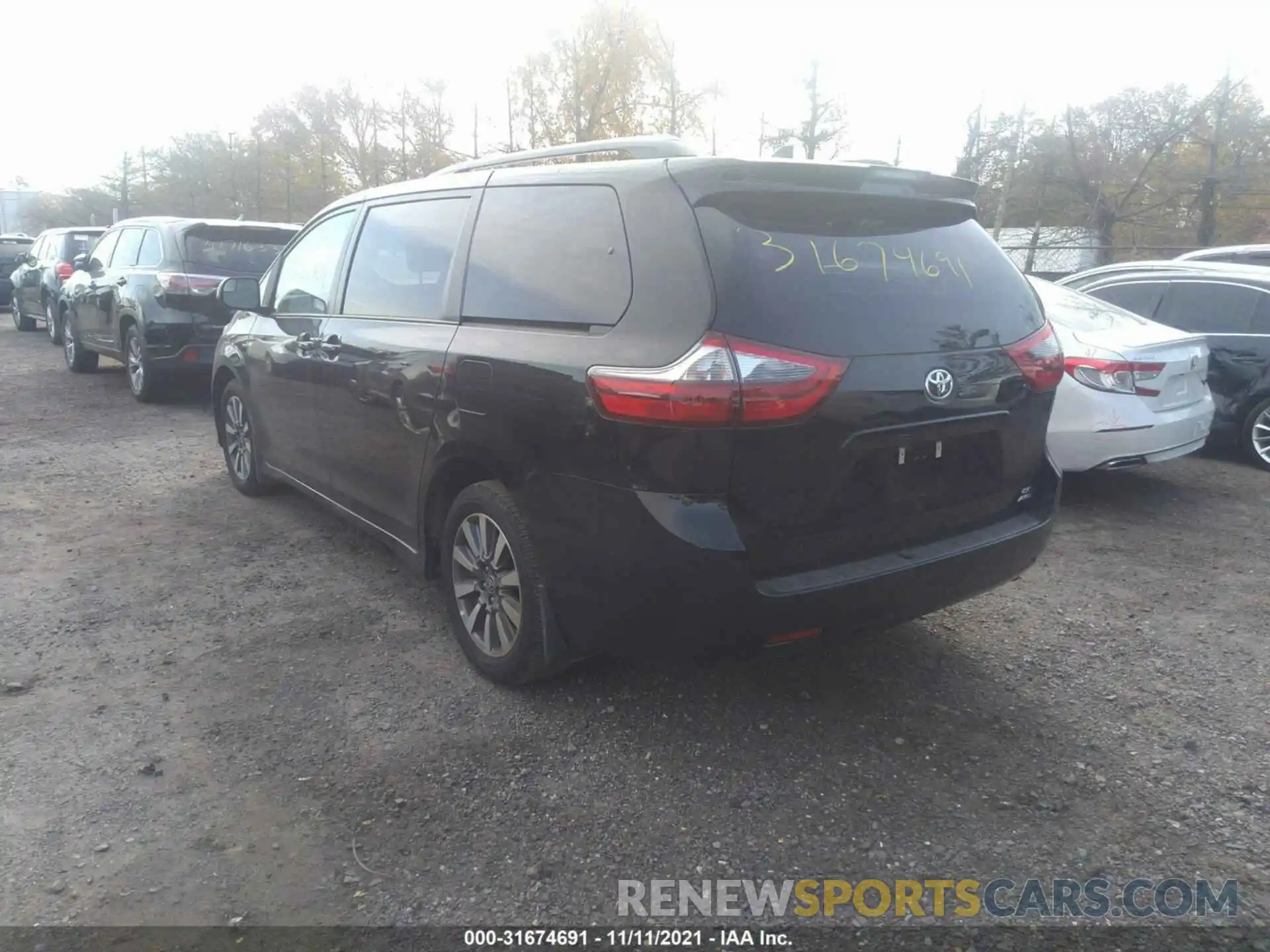 3 Photograph of a damaged car 5TDJZ3DC3LS252021 TOYOTA SIENNA 2020