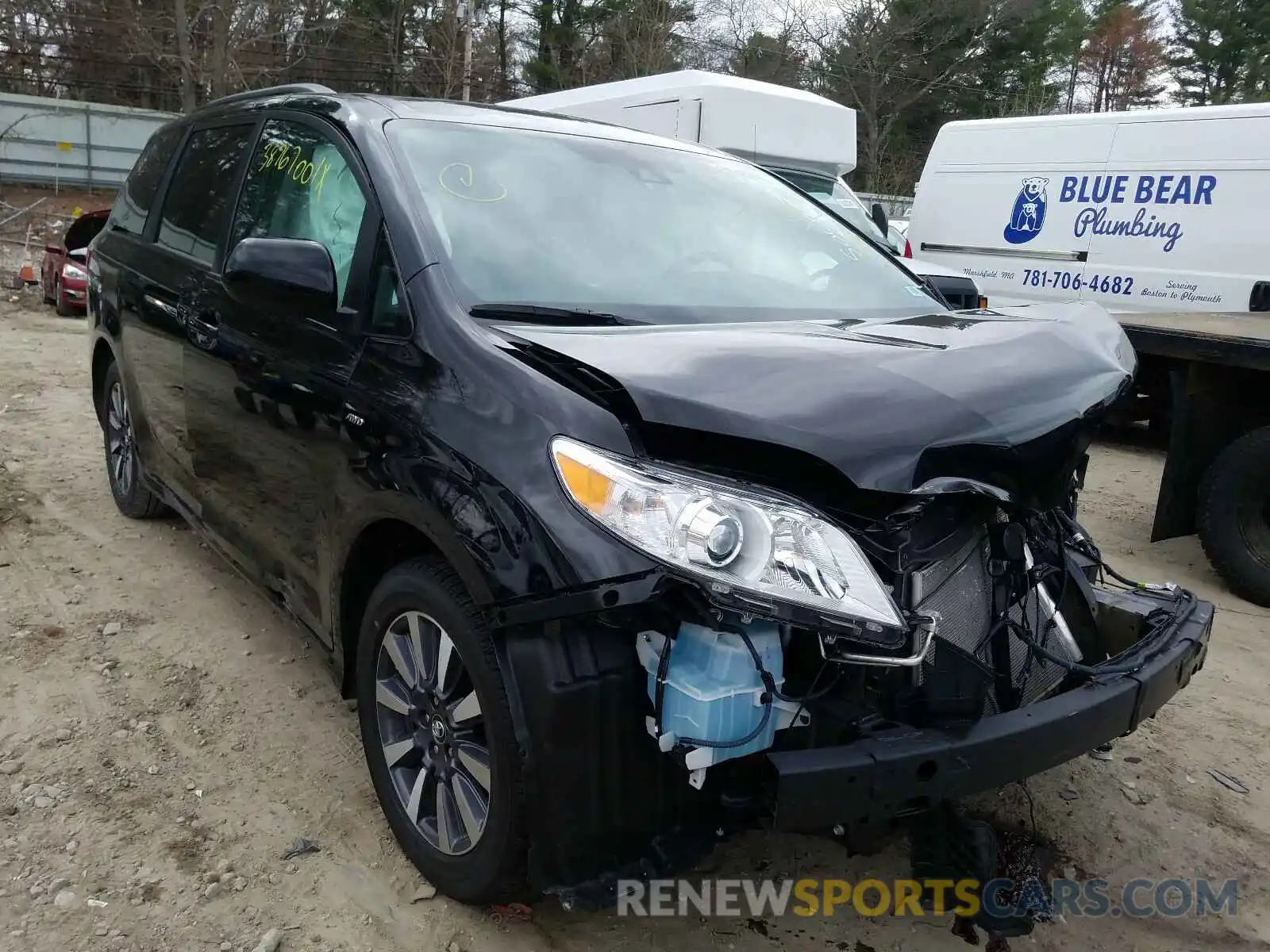 1 Photograph of a damaged car 5TDJZ3DC4LS237575 TOYOTA SIENNA 2020