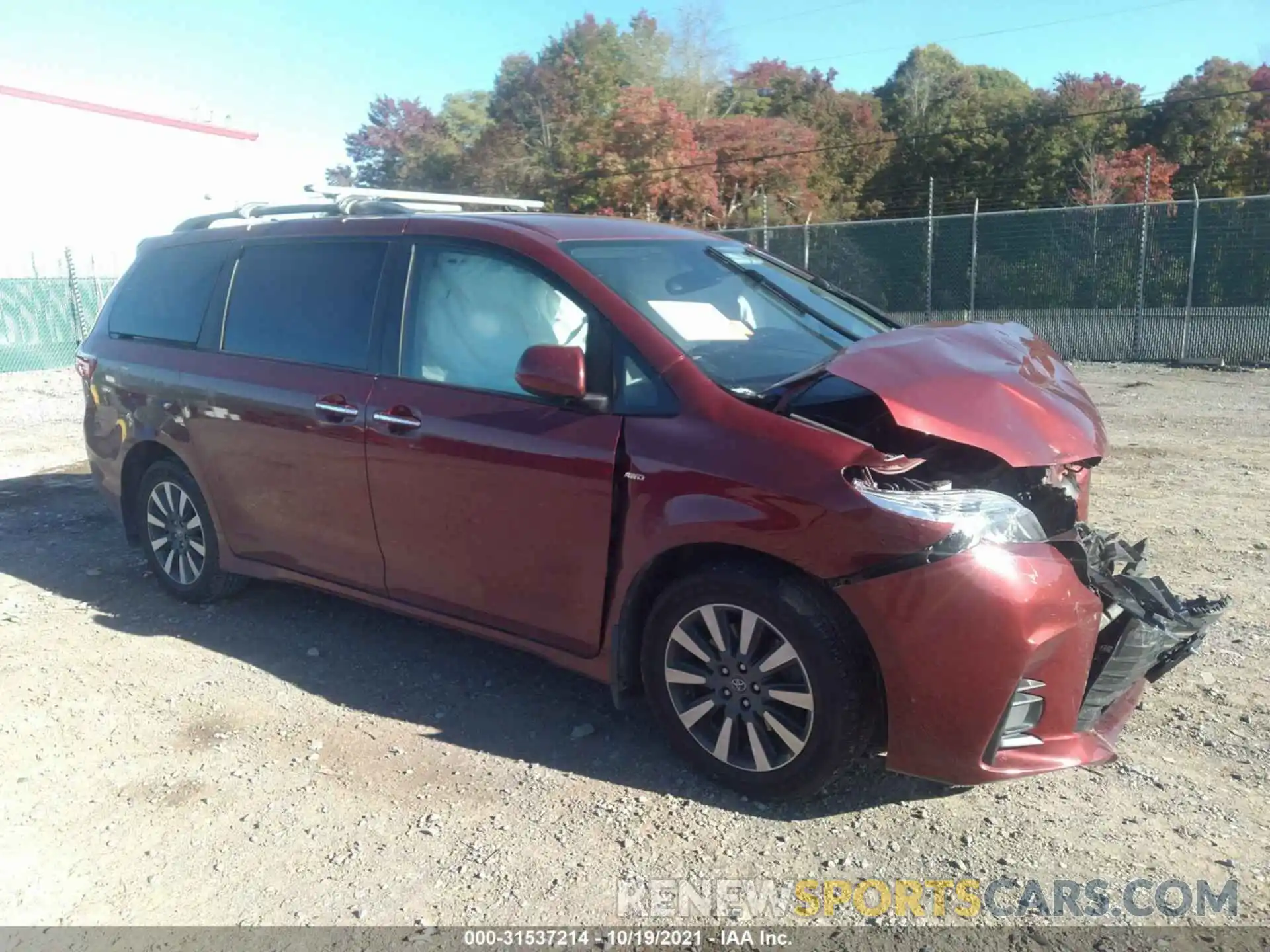 1 Photograph of a damaged car 5TDJZ3DC4LS239391 TOYOTA SIENNA 2020