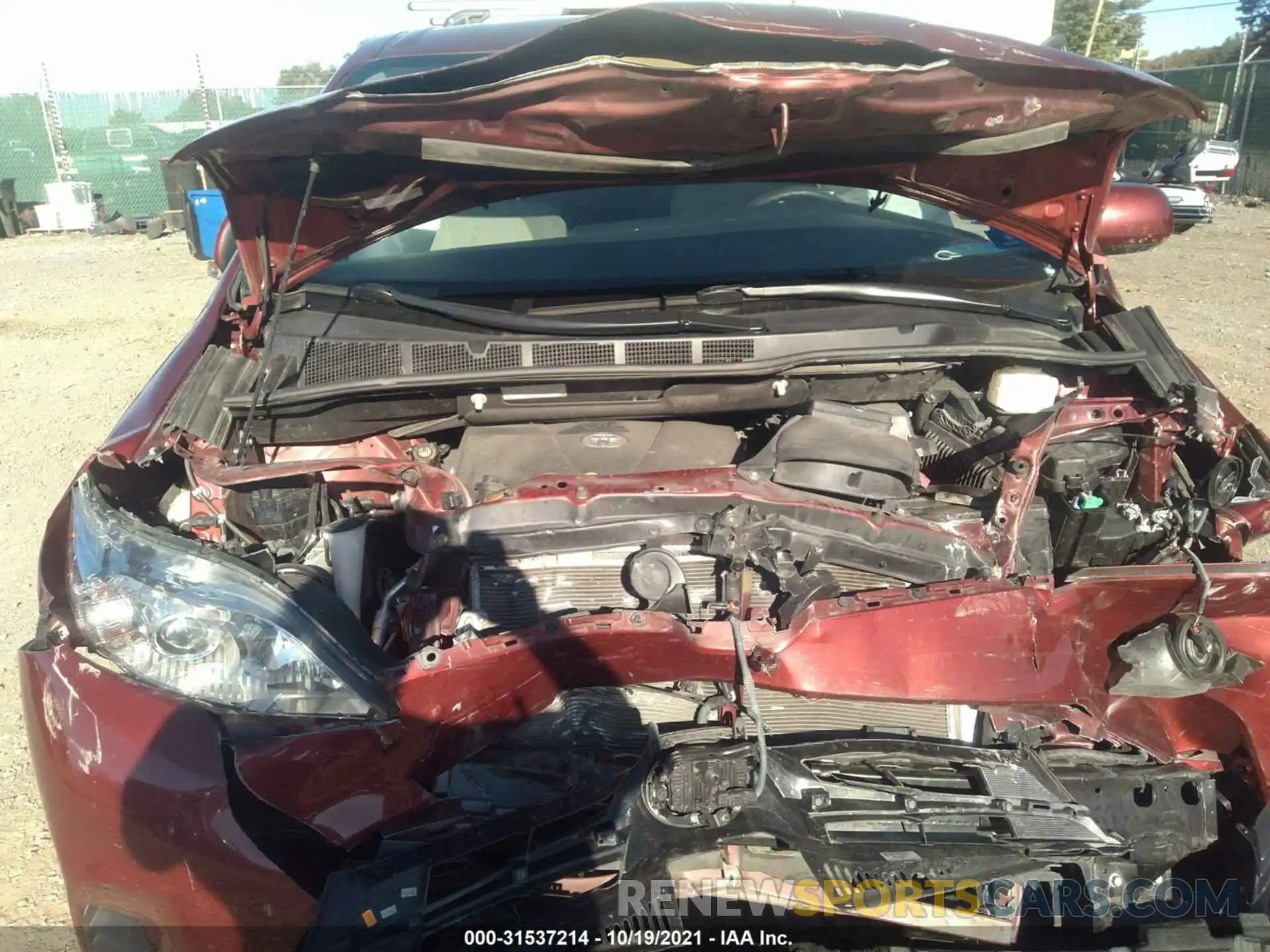 10 Photograph of a damaged car 5TDJZ3DC4LS239391 TOYOTA SIENNA 2020