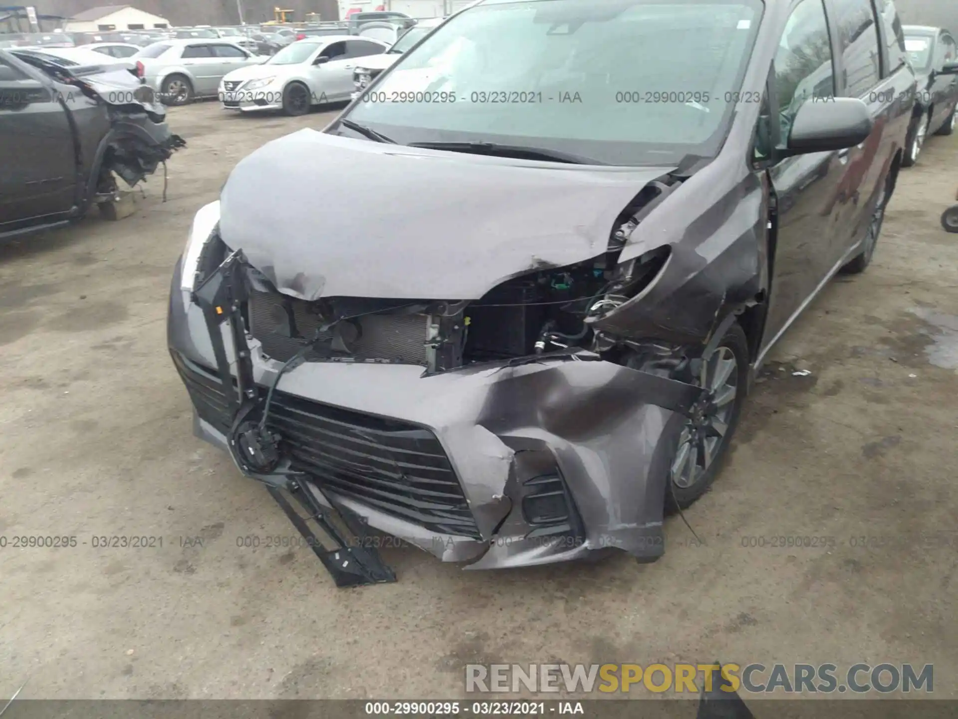 6 Photograph of a damaged car 5TDJZ3DC4LS251847 TOYOTA SIENNA 2020