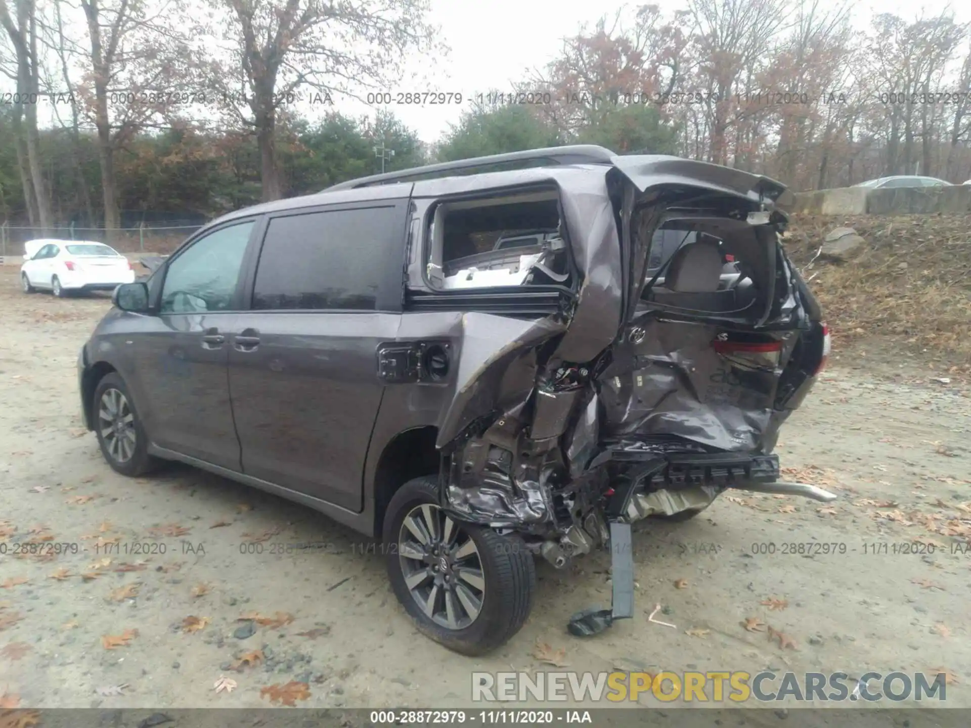 3 Photograph of a damaged car 5TDJZ3DC5LS242297 TOYOTA SIENNA 2020