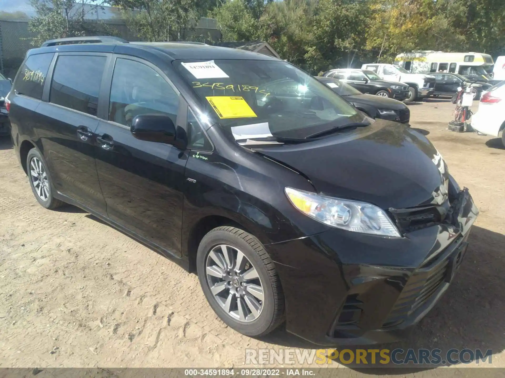 1 Photograph of a damaged car 5TDJZ3DC8LS250104 TOYOTA SIENNA 2020