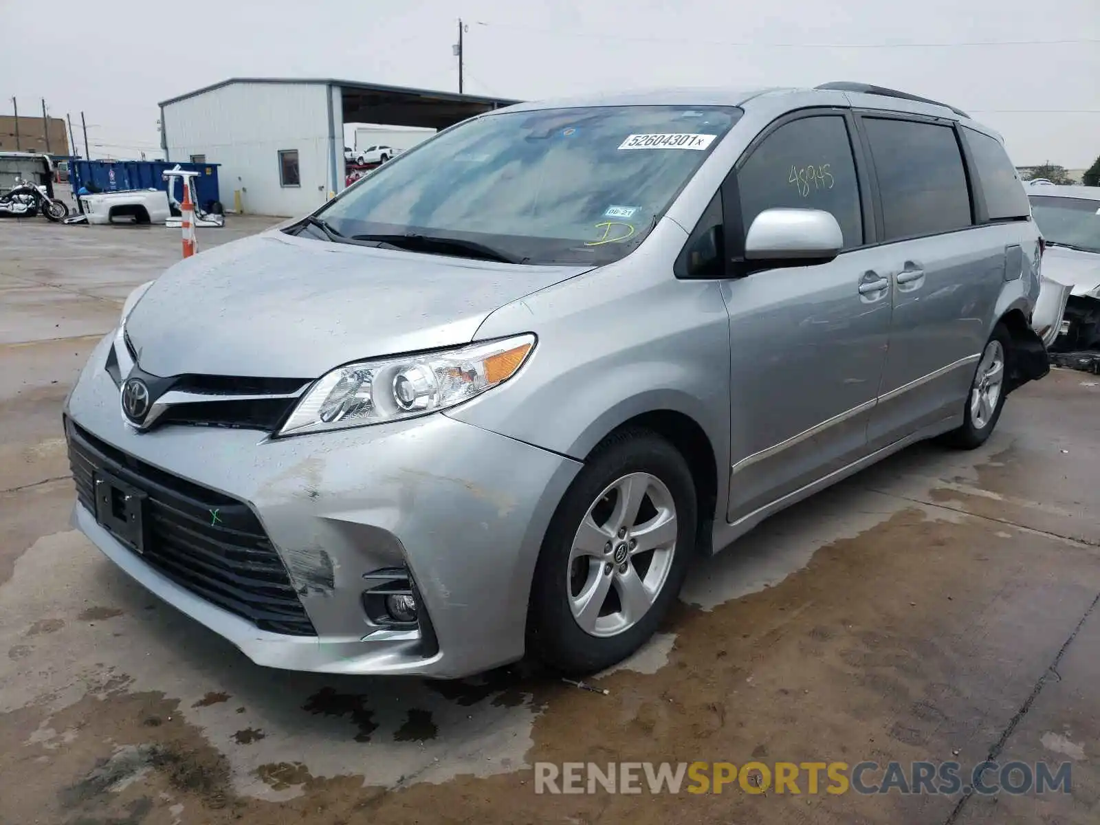 2 Photograph of a damaged car 5TDKZ3DC0LS024238 TOYOTA SIENNA 2020