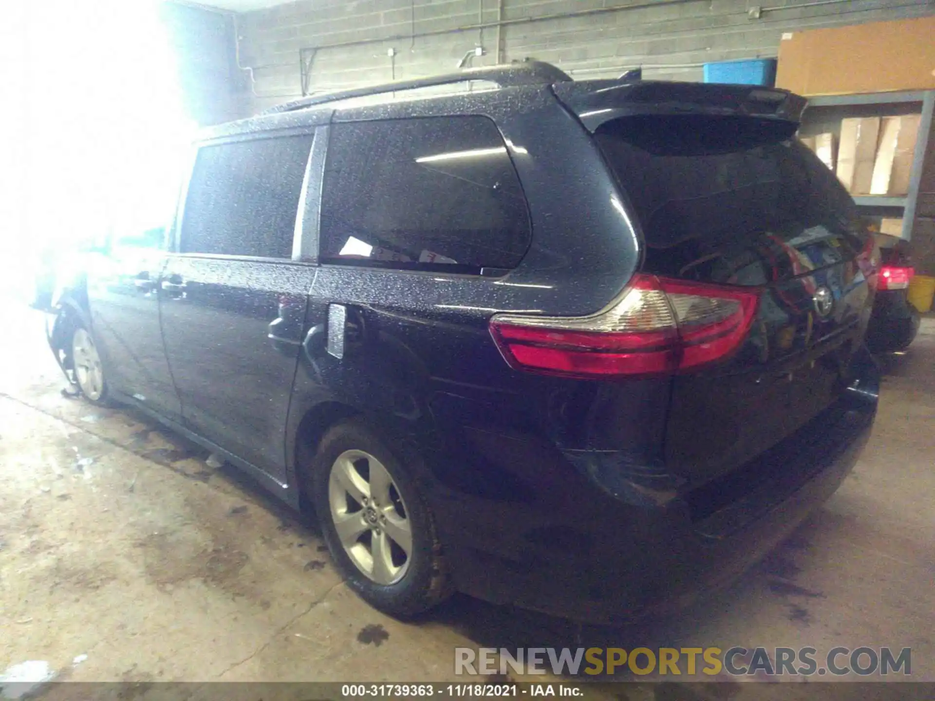 3 Фотография поврежденного автомобиля 5TDKZ3DC0LS038673 TOYOTA SIENNA 2020