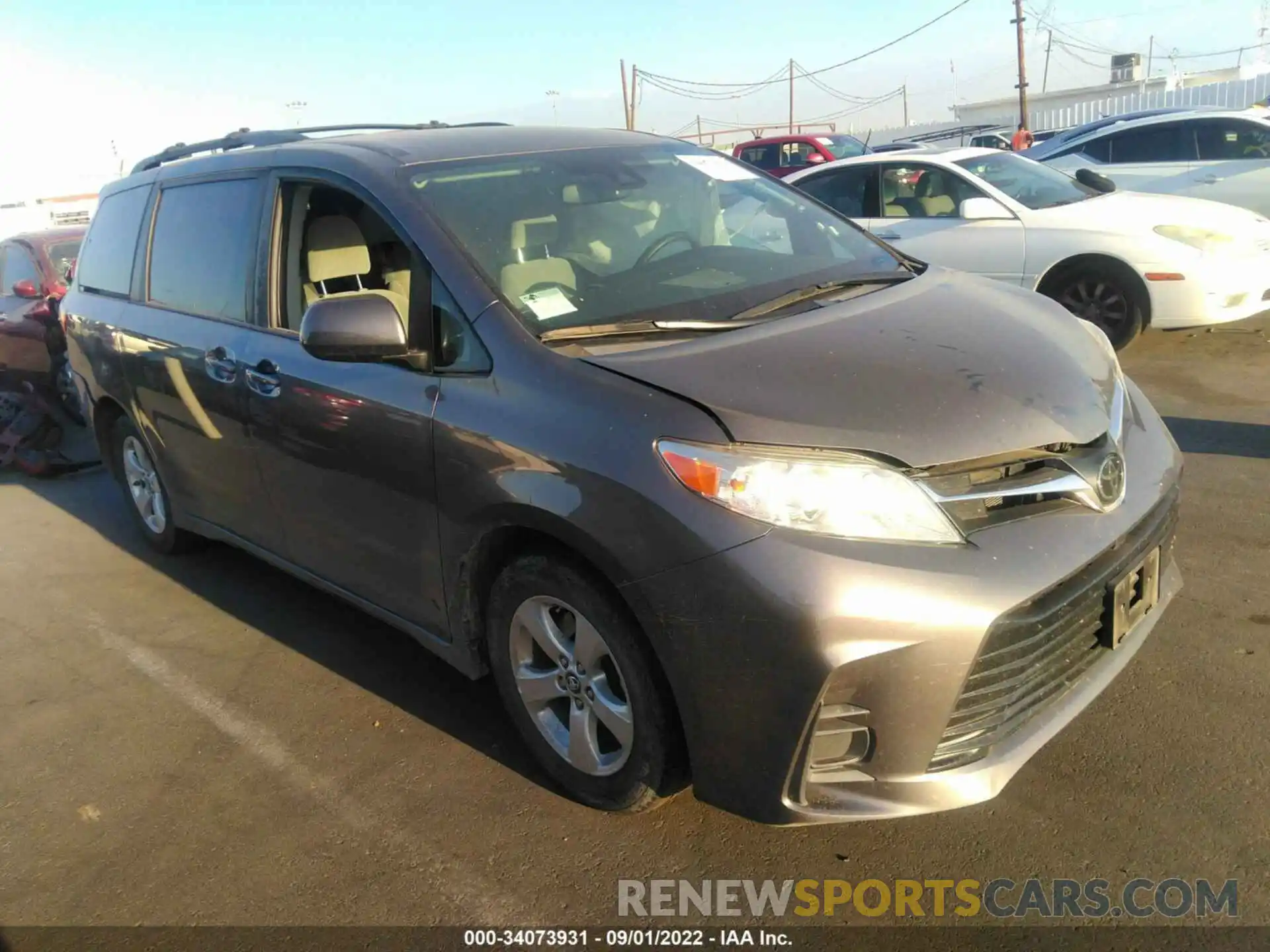 1 Photograph of a damaged car 5TDKZ3DC0LS041377 TOYOTA SIENNA 2020