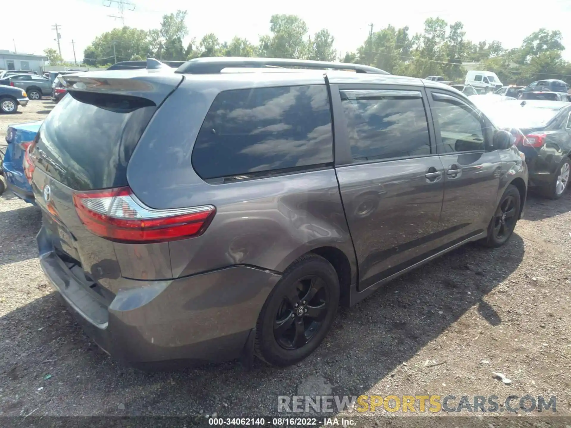 4 Фотография поврежденного автомобиля 5TDKZ3DC0LS052038 TOYOTA SIENNA 2020