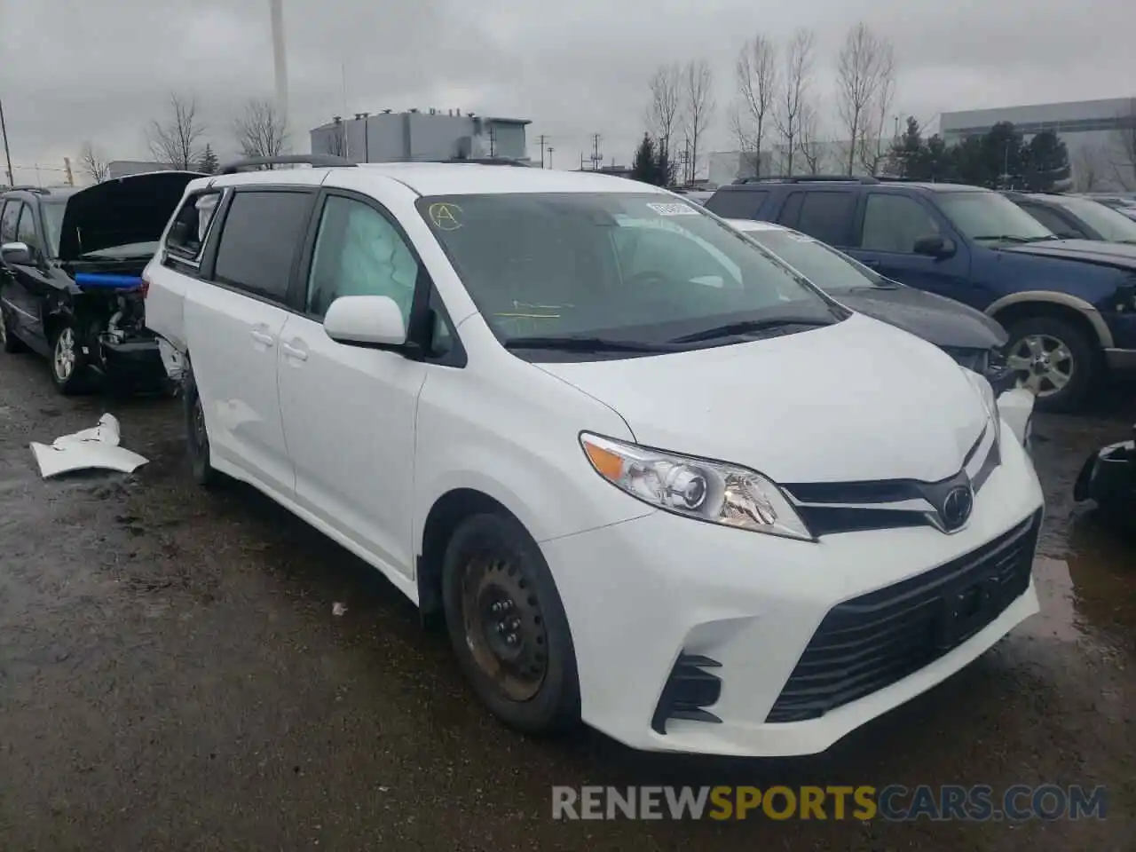 1 Photograph of a damaged car 5TDKZ3DC0LS060026 TOYOTA SIENNA 2020