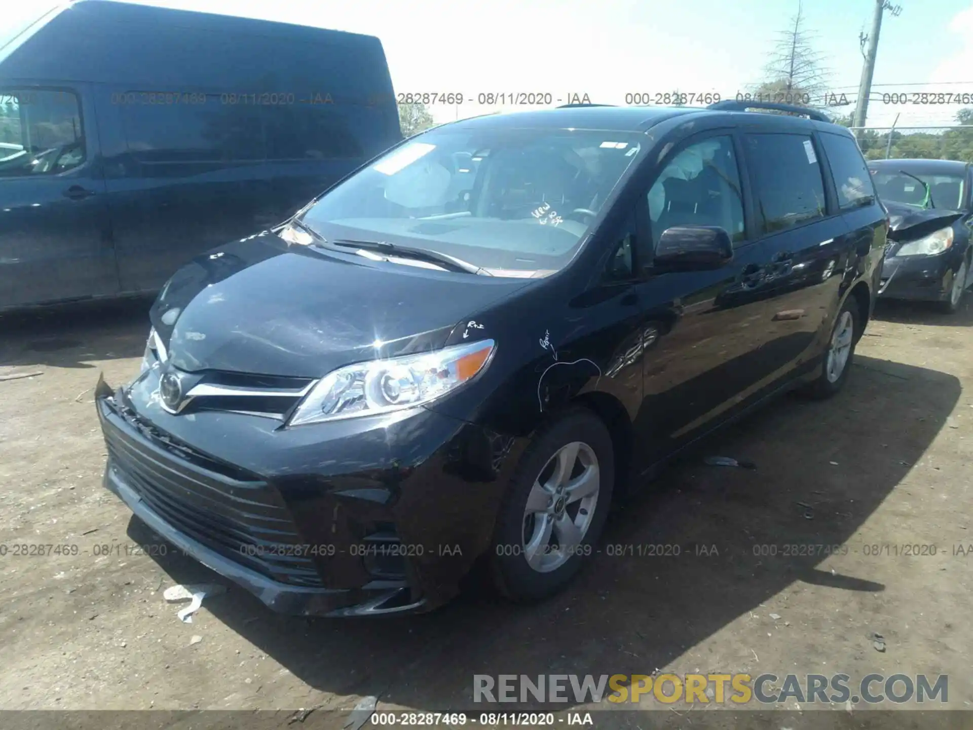 2 Photograph of a damaged car 5TDKZ3DC0LS064108 TOYOTA SIENNA 2020