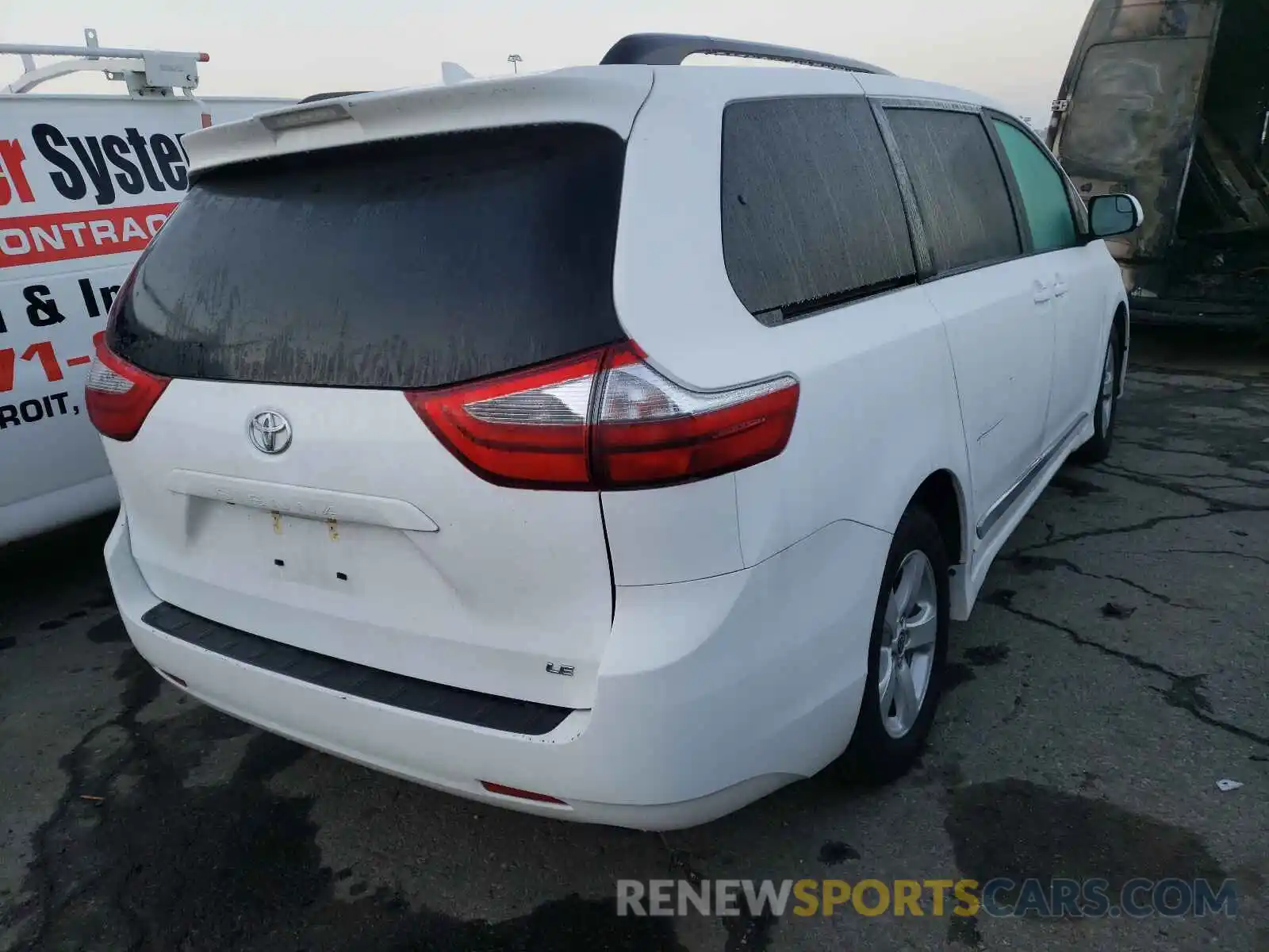 4 Фотография поврежденного автомобиля 5TDKZ3DC0LS081300 TOYOTA SIENNA 2020