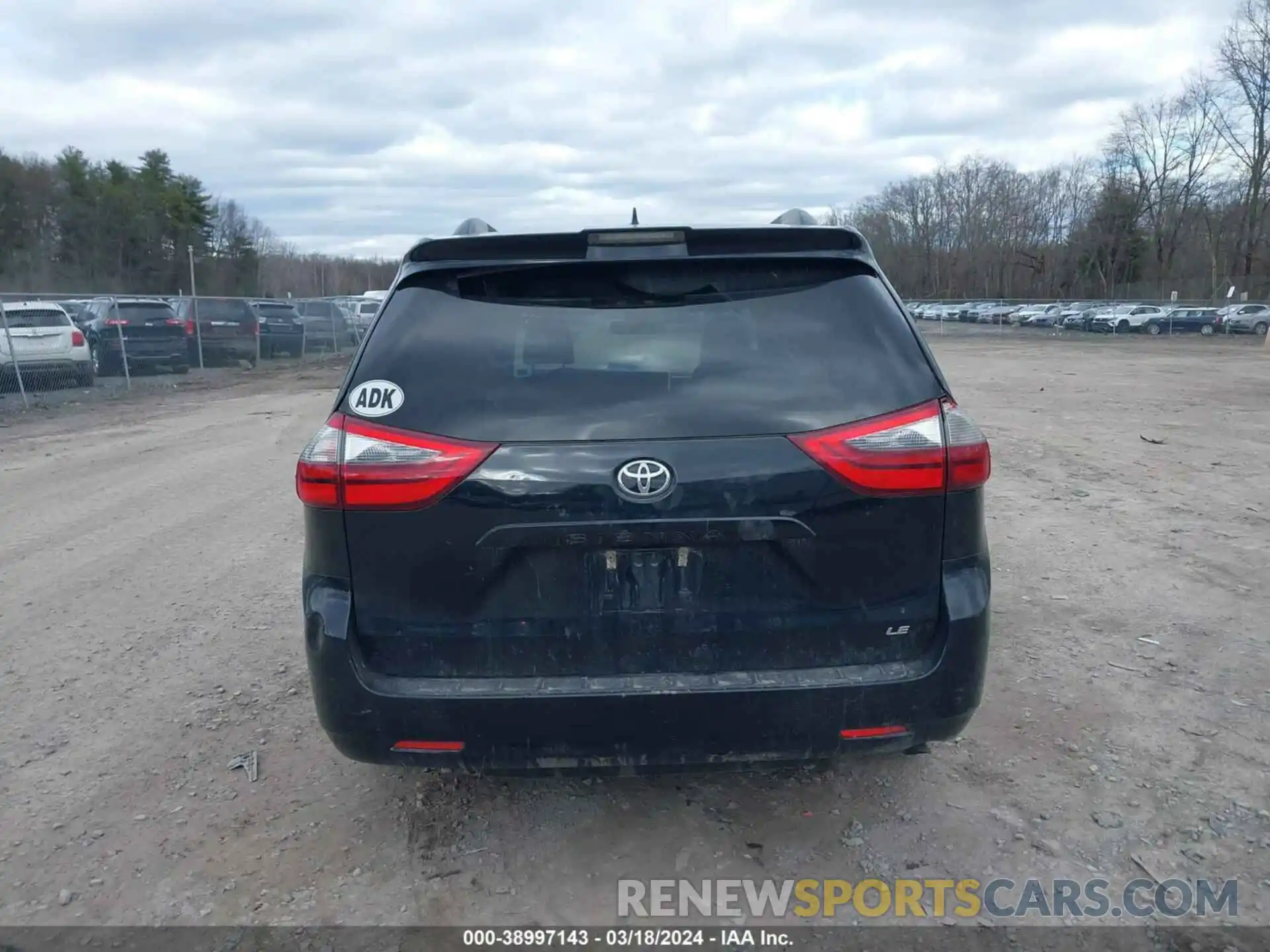 16 Photograph of a damaged car 5TDKZ3DC0LS087324 TOYOTA SIENNA 2020