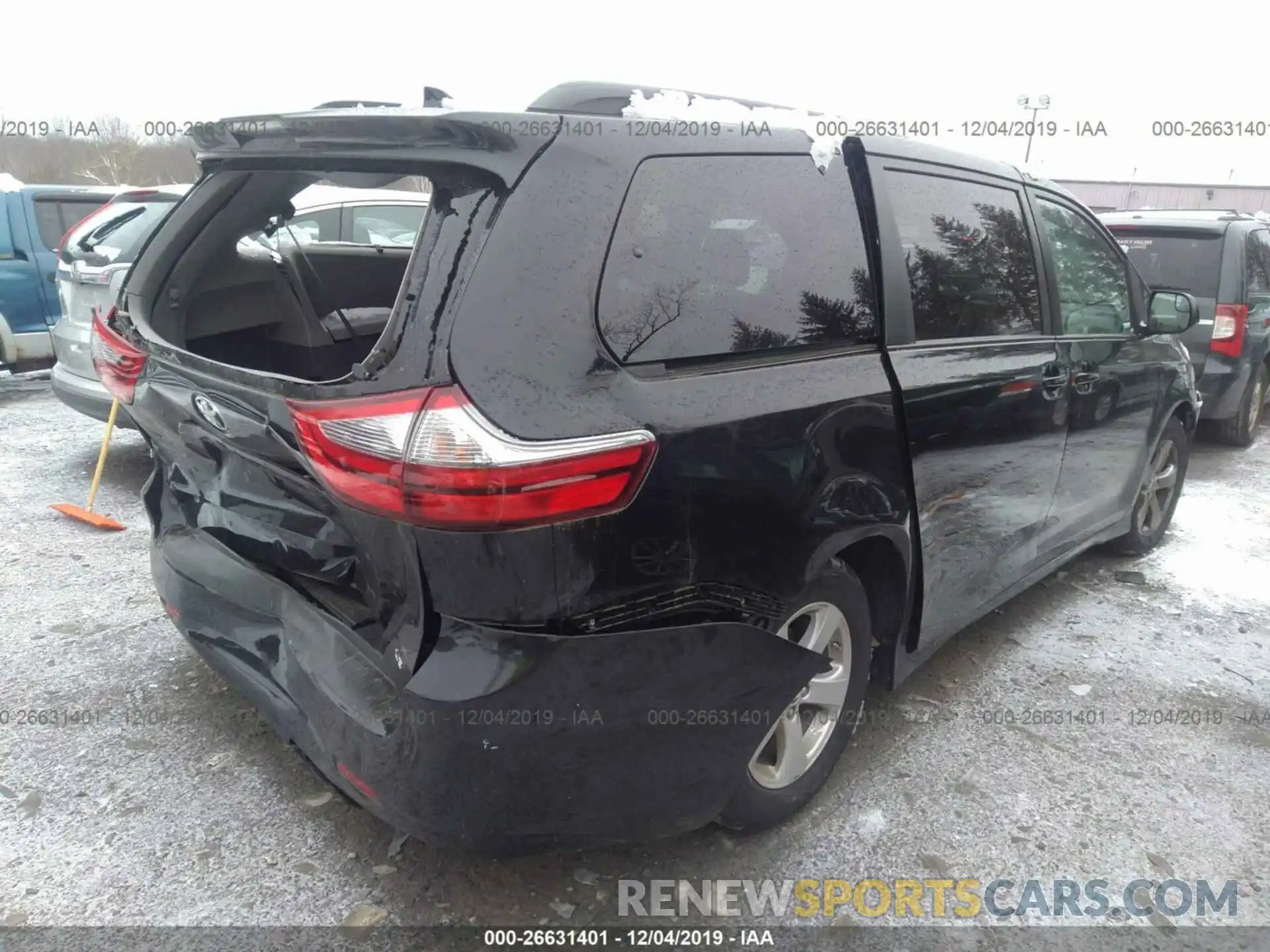 4 Фотография поврежденного автомобиля 5TDKZ3DC1LS021543 TOYOTA SIENNA 2020