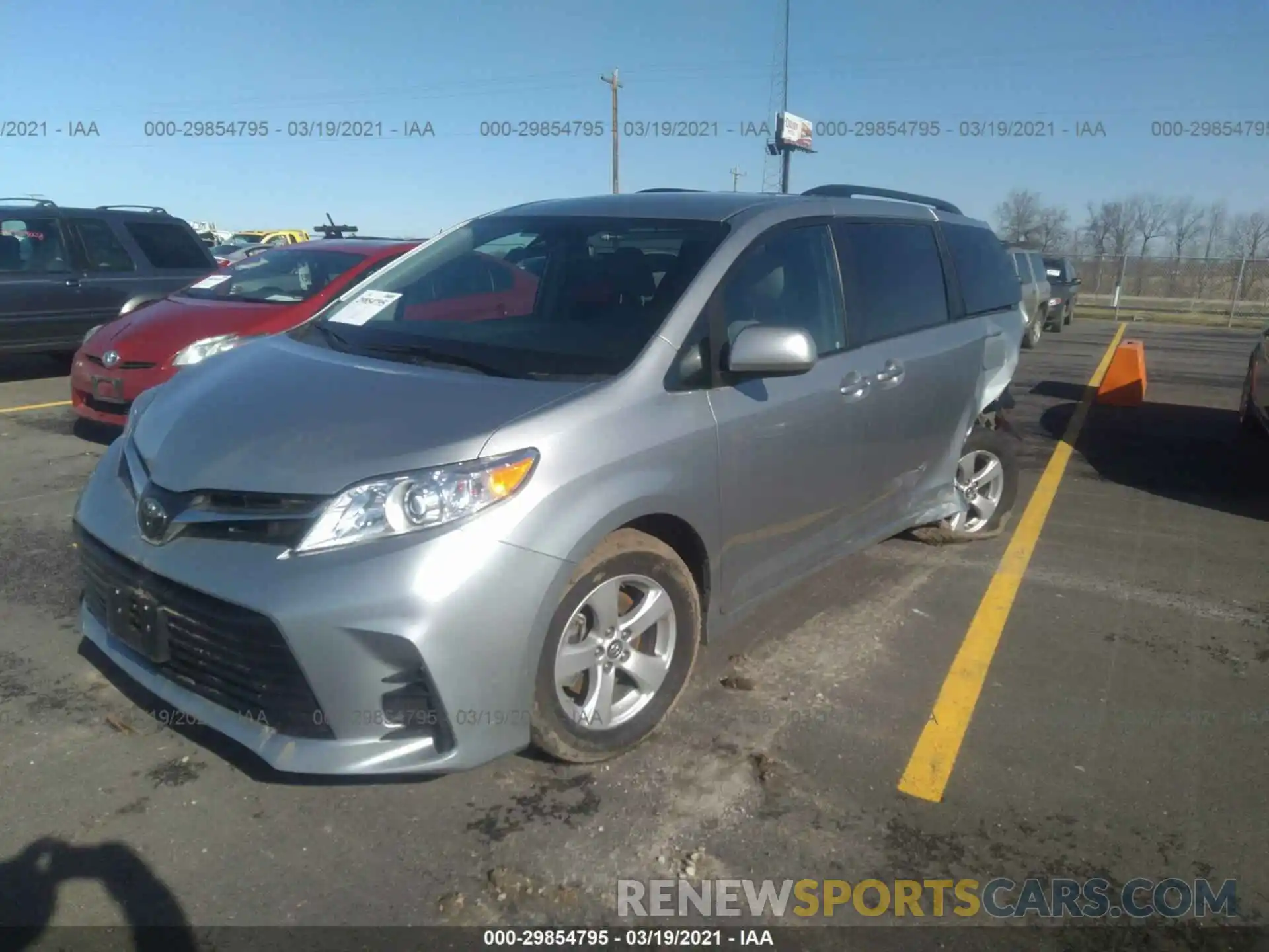 2 Photograph of a damaged car 5TDKZ3DC1LS025513 TOYOTA SIENNA 2020