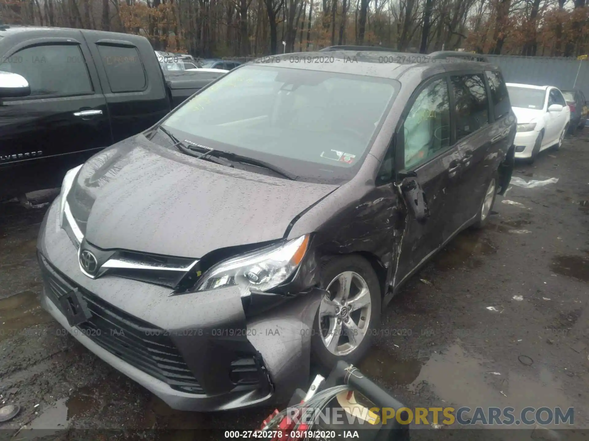 6 Photograph of a damaged car 5TDKZ3DC1LS049388 TOYOTA SIENNA 2020