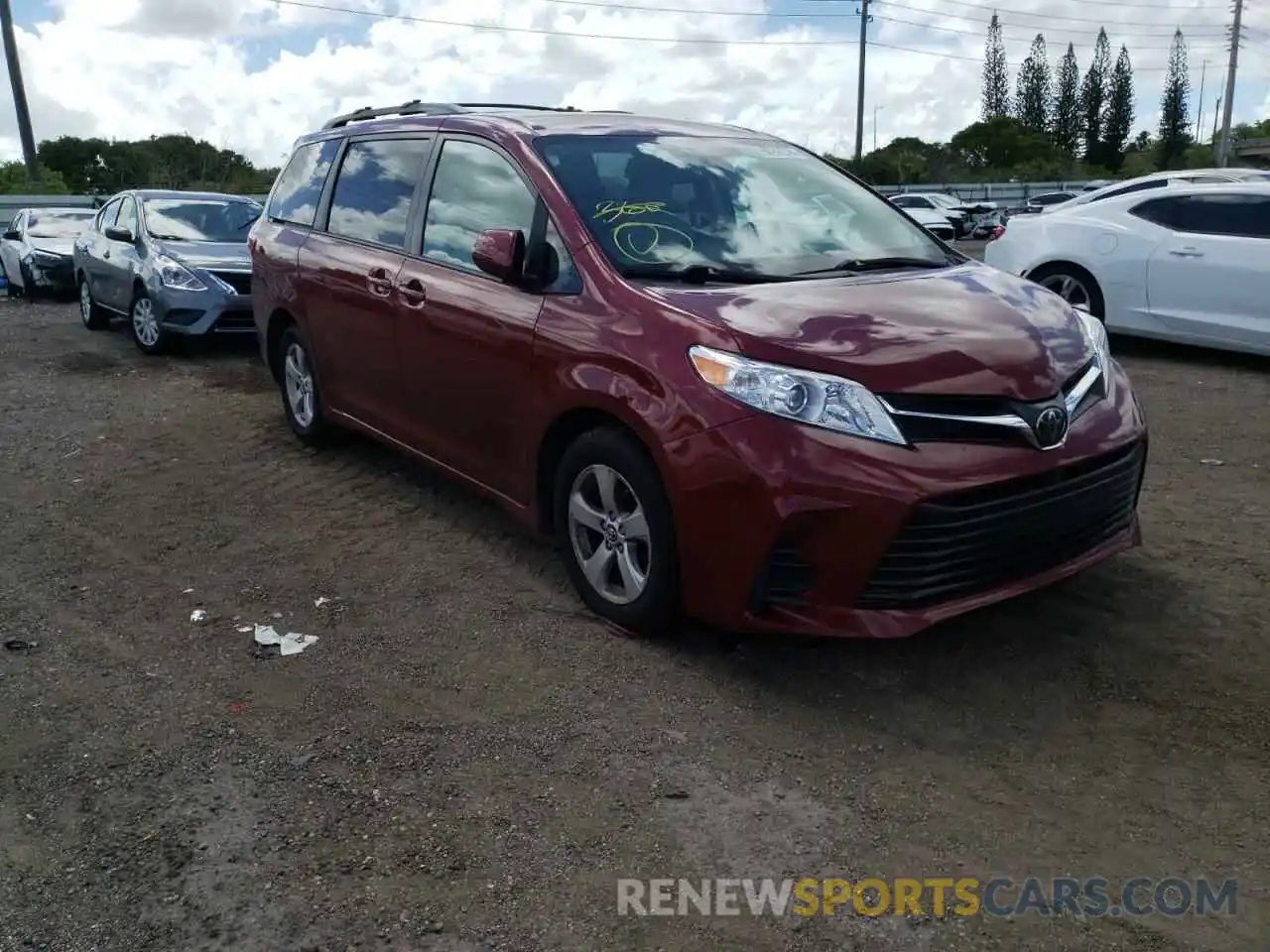 1 Photograph of a damaged car 5TDKZ3DC1LS052713 TOYOTA SIENNA 2020