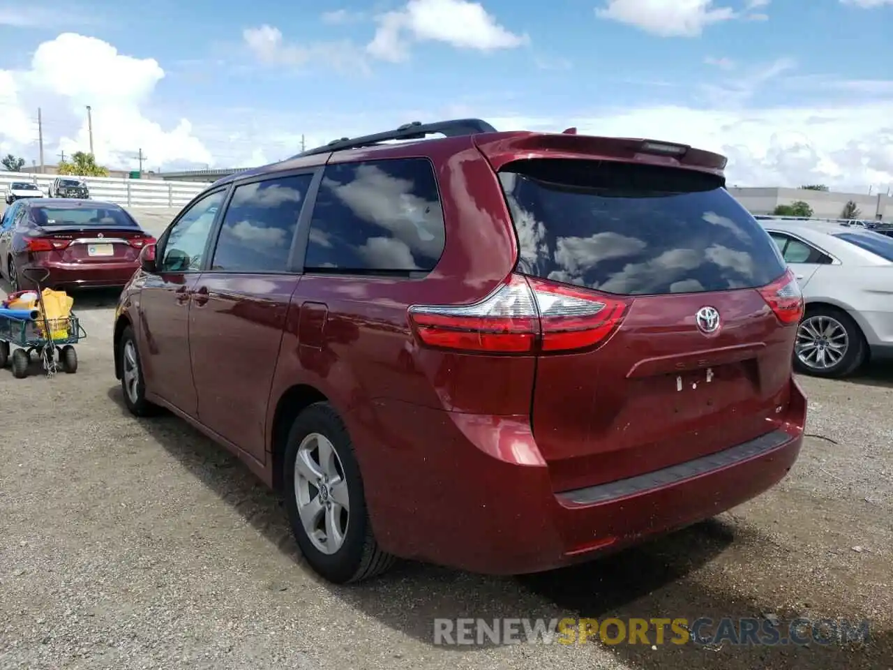 3 Photograph of a damaged car 5TDKZ3DC1LS052713 TOYOTA SIENNA 2020