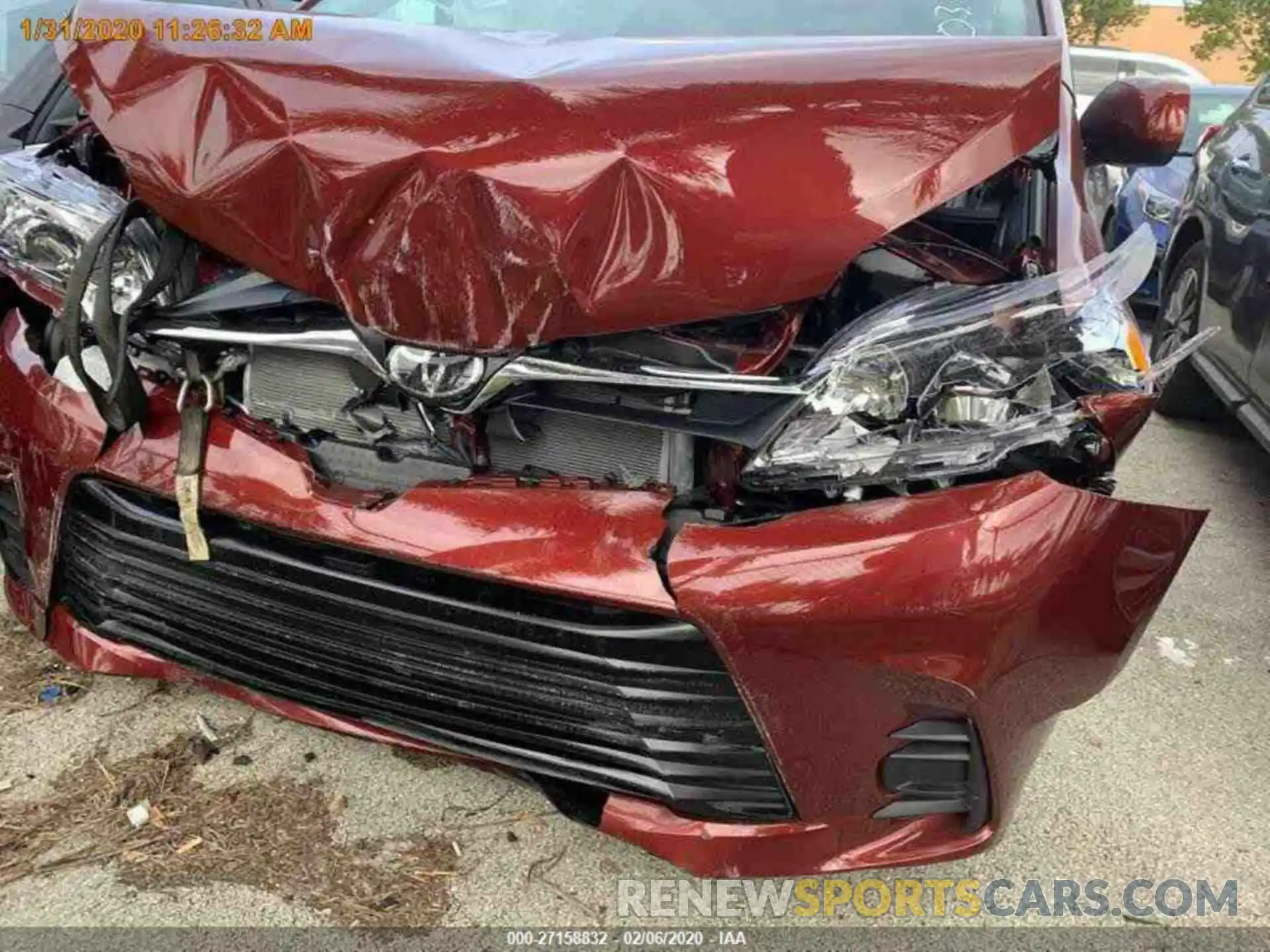 13 Photograph of a damaged car 5TDKZ3DC1LS060388 TOYOTA SIENNA 2020