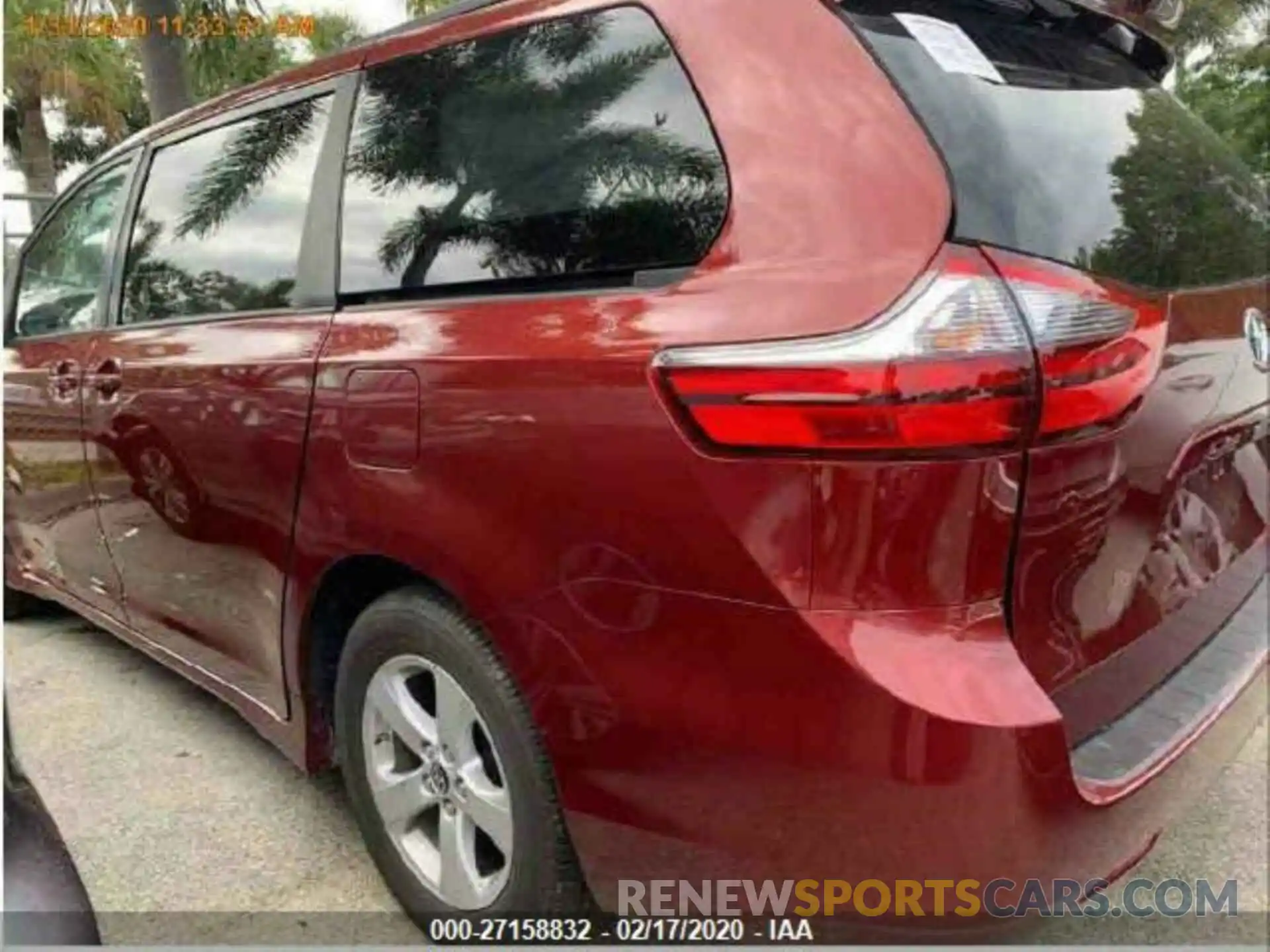 3 Photograph of a damaged car 5TDKZ3DC1LS060388 TOYOTA SIENNA 2020