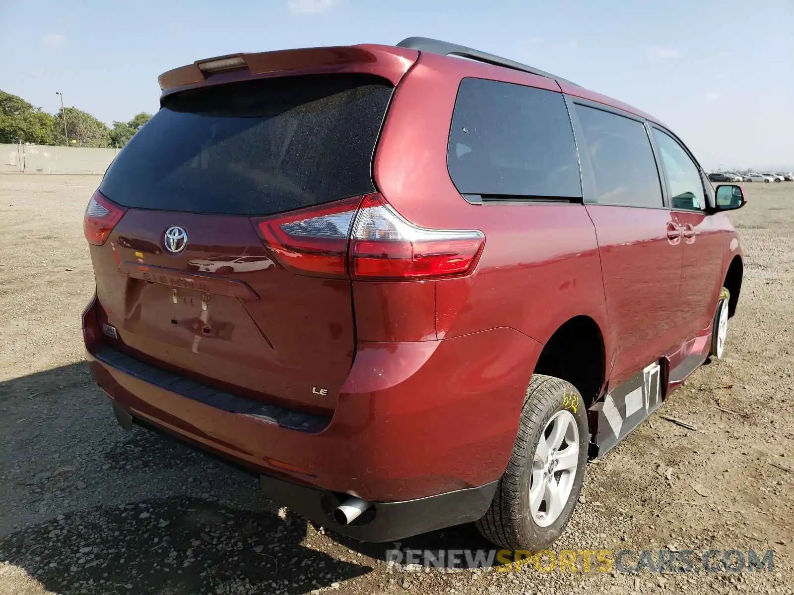 4 Фотография поврежденного автомобиля 5TDKZ3DC1LS062609 TOYOTA SIENNA 2020