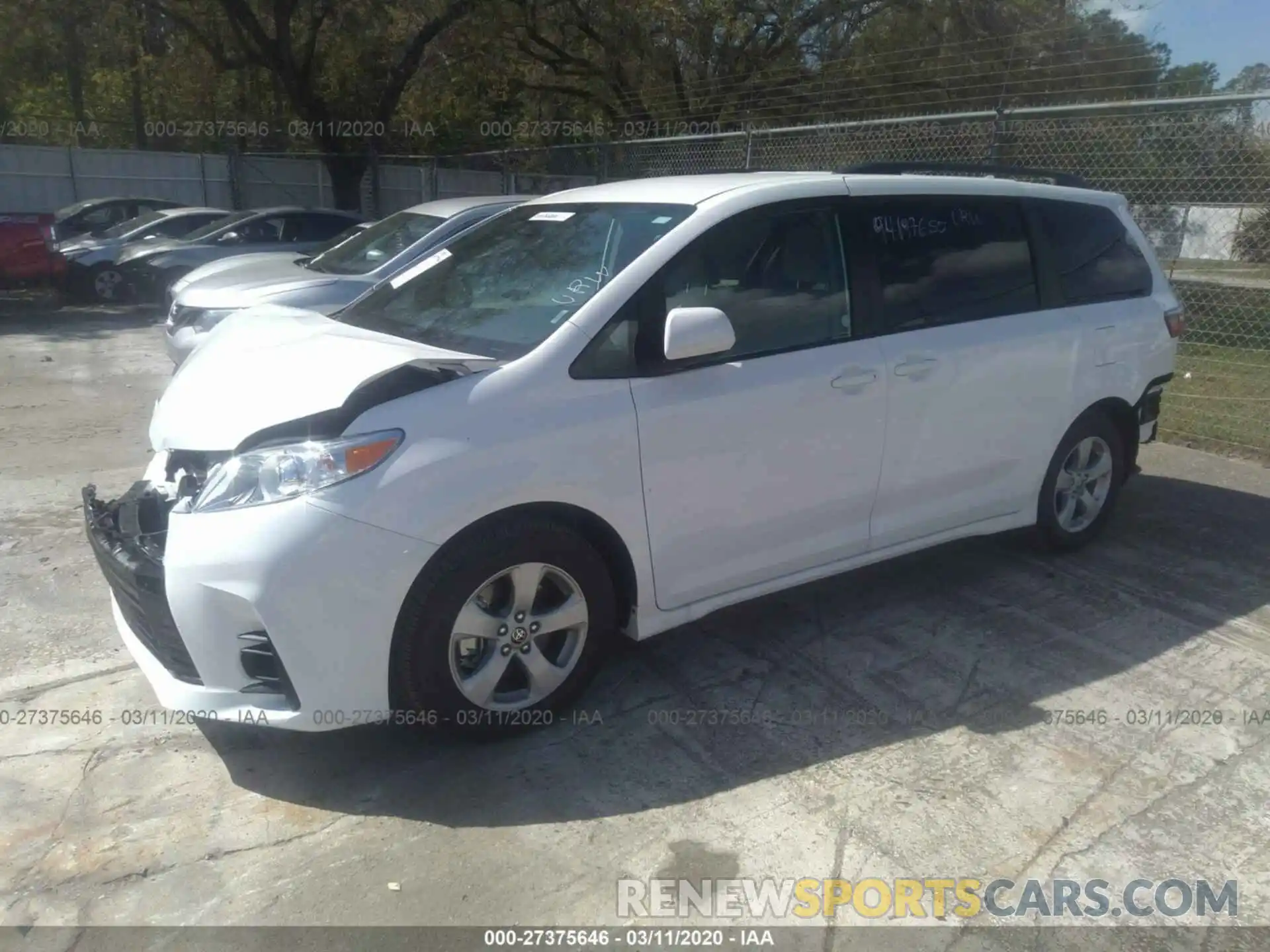 2 Photograph of a damaged car 5TDKZ3DC1LS065218 TOYOTA SIENNA 2020