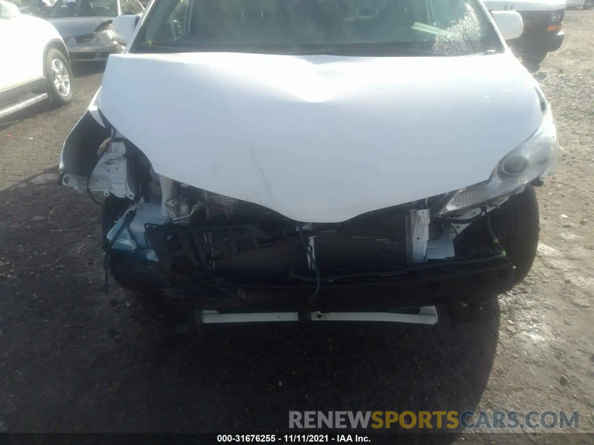 6 Photograph of a damaged car 5TDKZ3DC1LS065235 TOYOTA SIENNA 2020