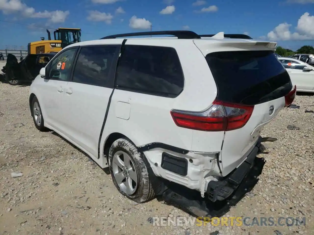 3 Photograph of a damaged car 5TDKZ3DC1LS065350 TOYOTA SIENNA 2020