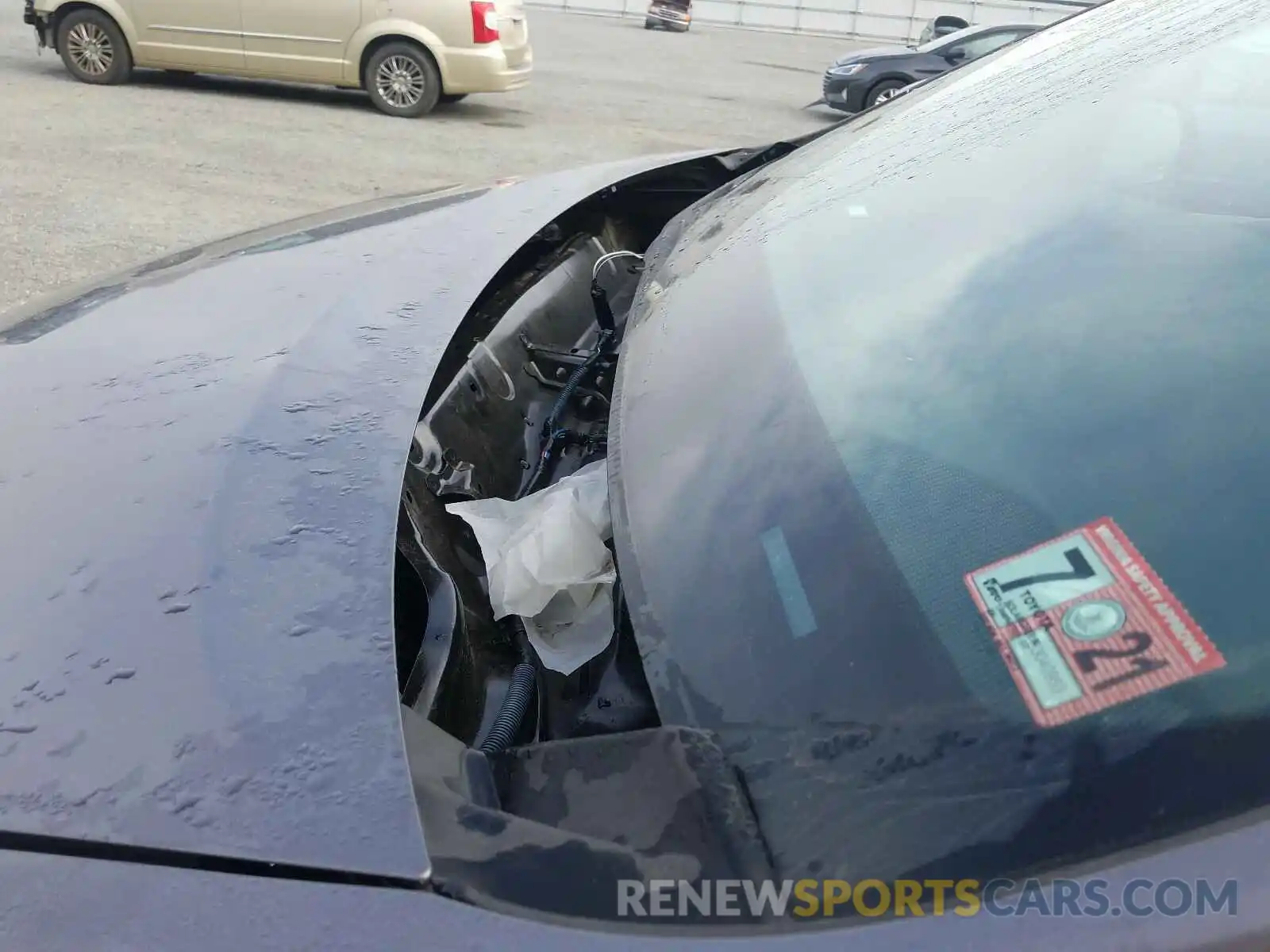 9 Photograph of a damaged car 5TDKZ3DC2LS024273 TOYOTA SIENNA 2020