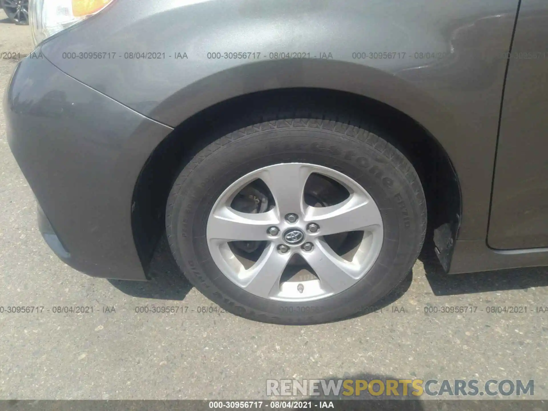 12 Photograph of a damaged car 5TDKZ3DC2LS024953 TOYOTA SIENNA 2020