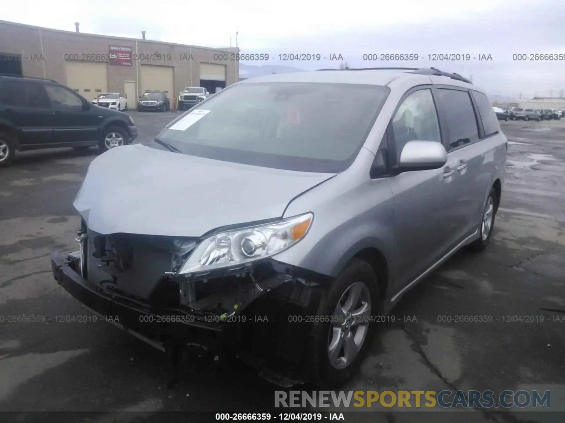 2 Photograph of a damaged car 5TDKZ3DC2LS026881 TOYOTA SIENNA 2020