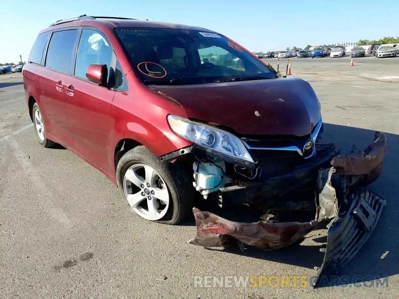 1 Photograph of a damaged car 5TDKZ3DC2LS033734 TOYOTA SIENNA 2020