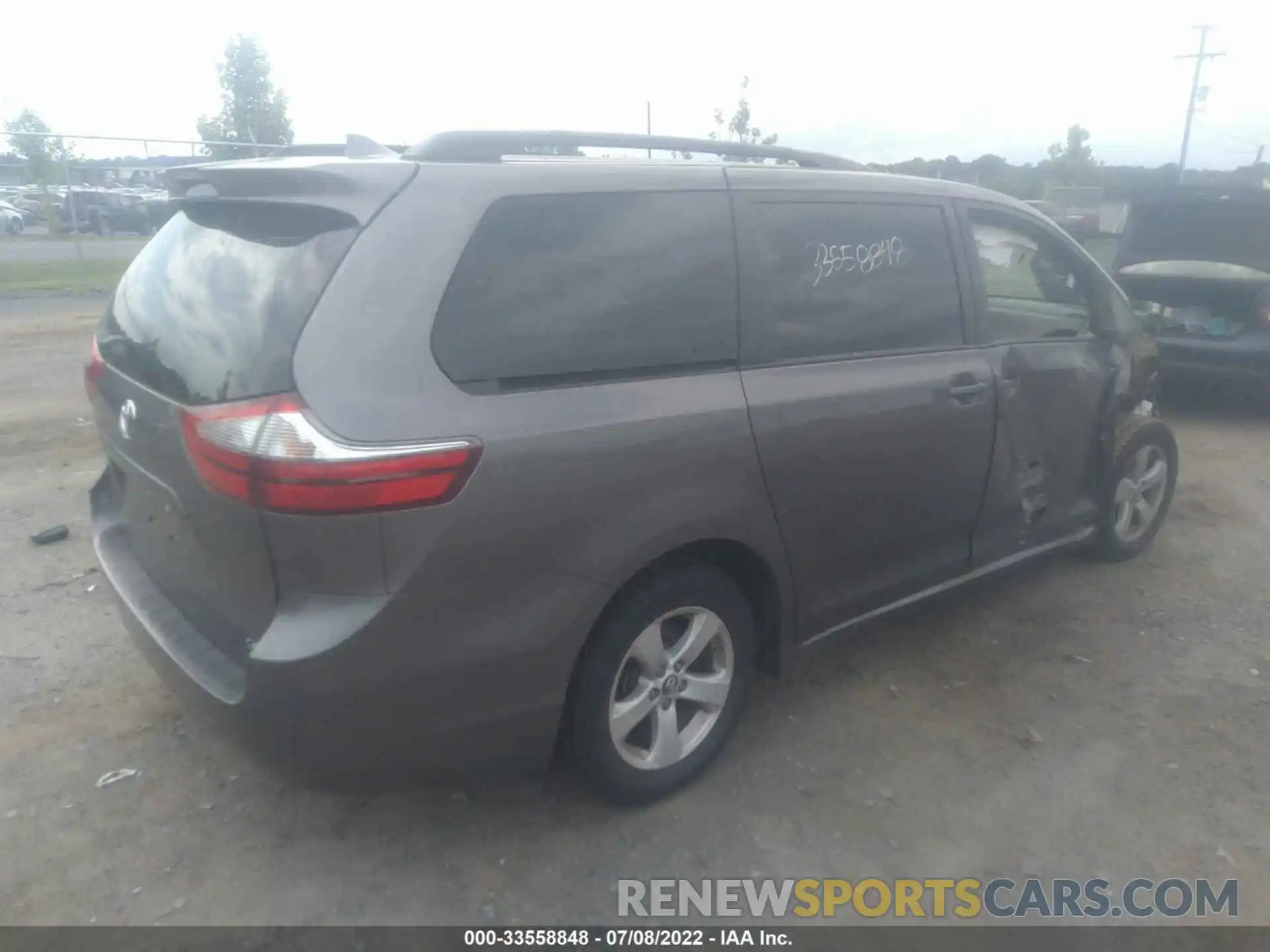 4 Фотография поврежденного автомобиля 5TDKZ3DC2LS039615 TOYOTA SIENNA 2020