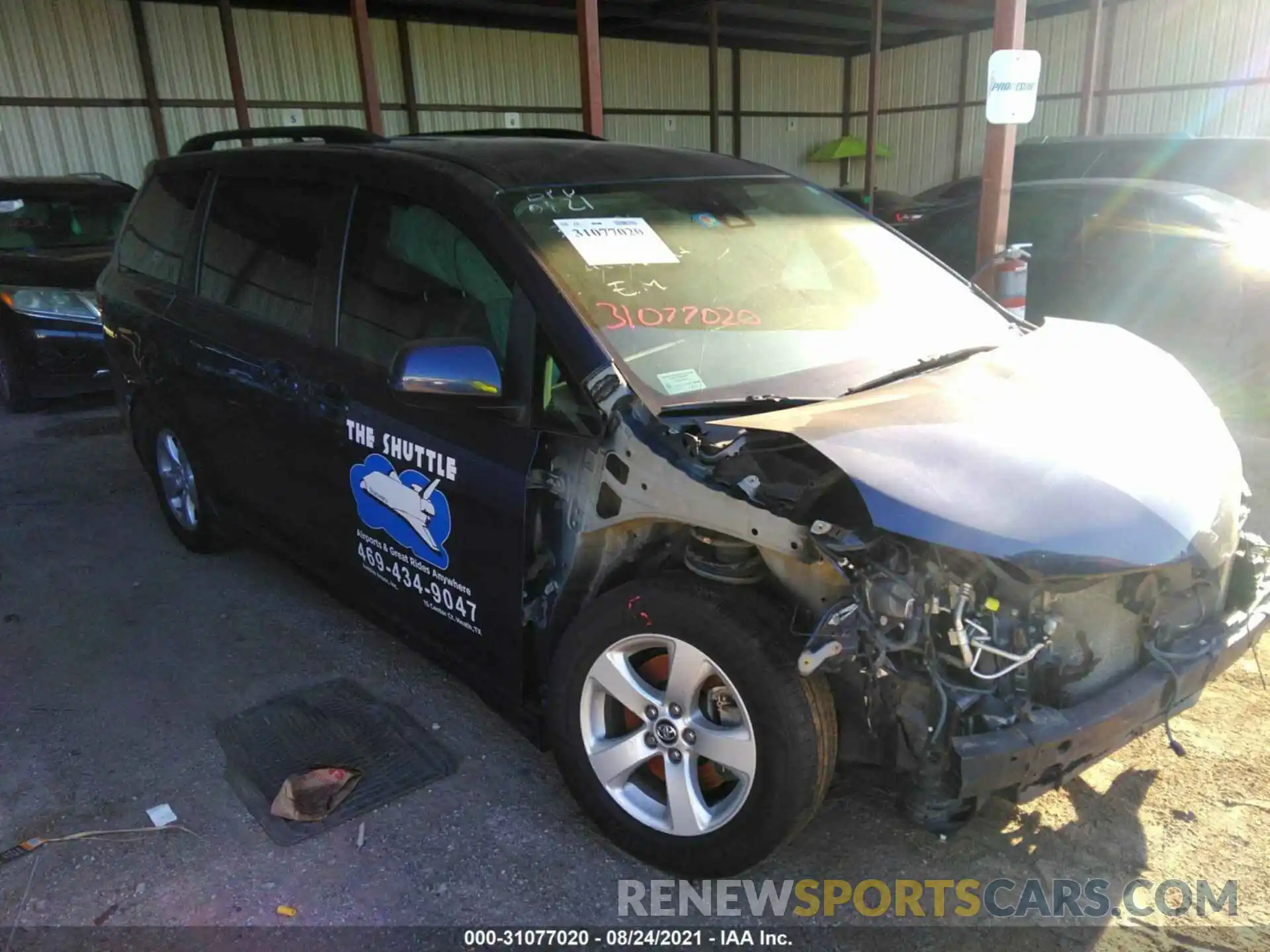 1 Photograph of a damaged car 5TDKZ3DC2LS044524 TOYOTA SIENNA 2020