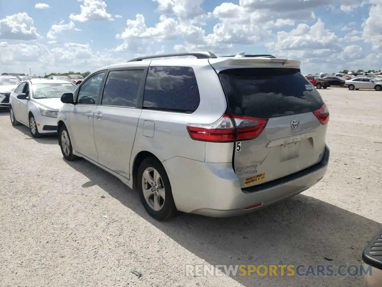 3 Photograph of a damaged car 5TDKZ3DC2LS050274 TOYOTA SIENNA 2020