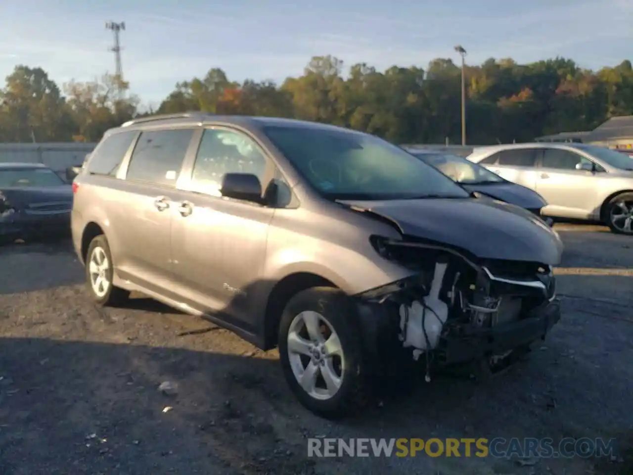 1 Photograph of a damaged car 5TDKZ3DC2LS057645 TOYOTA SIENNA 2020