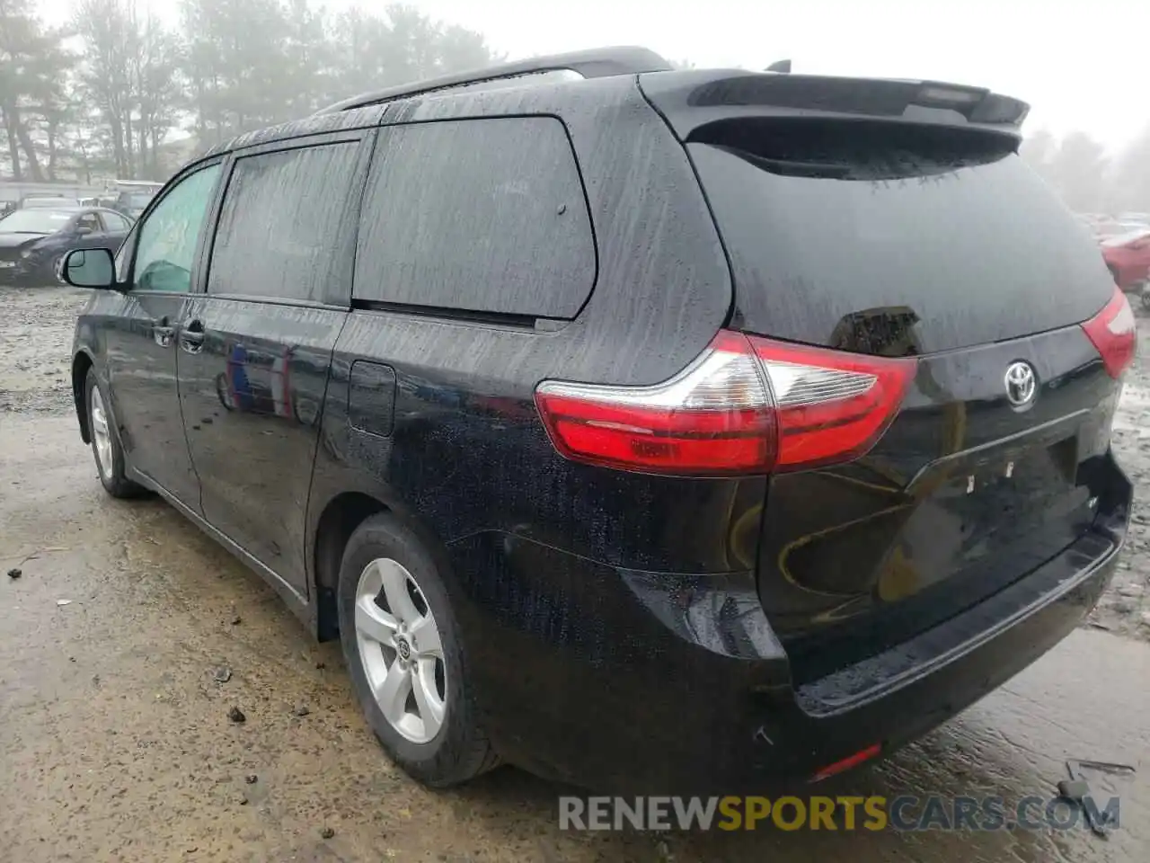 3 Photograph of a damaged car 5TDKZ3DC2LS059900 TOYOTA SIENNA 2020