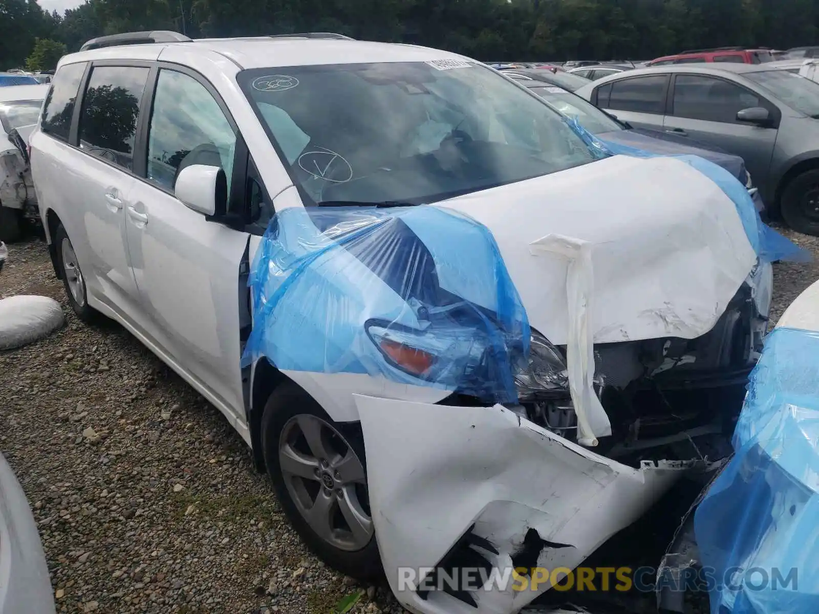 1 Photograph of a damaged car 5TDKZ3DC2LS061114 TOYOTA SIENNA 2020