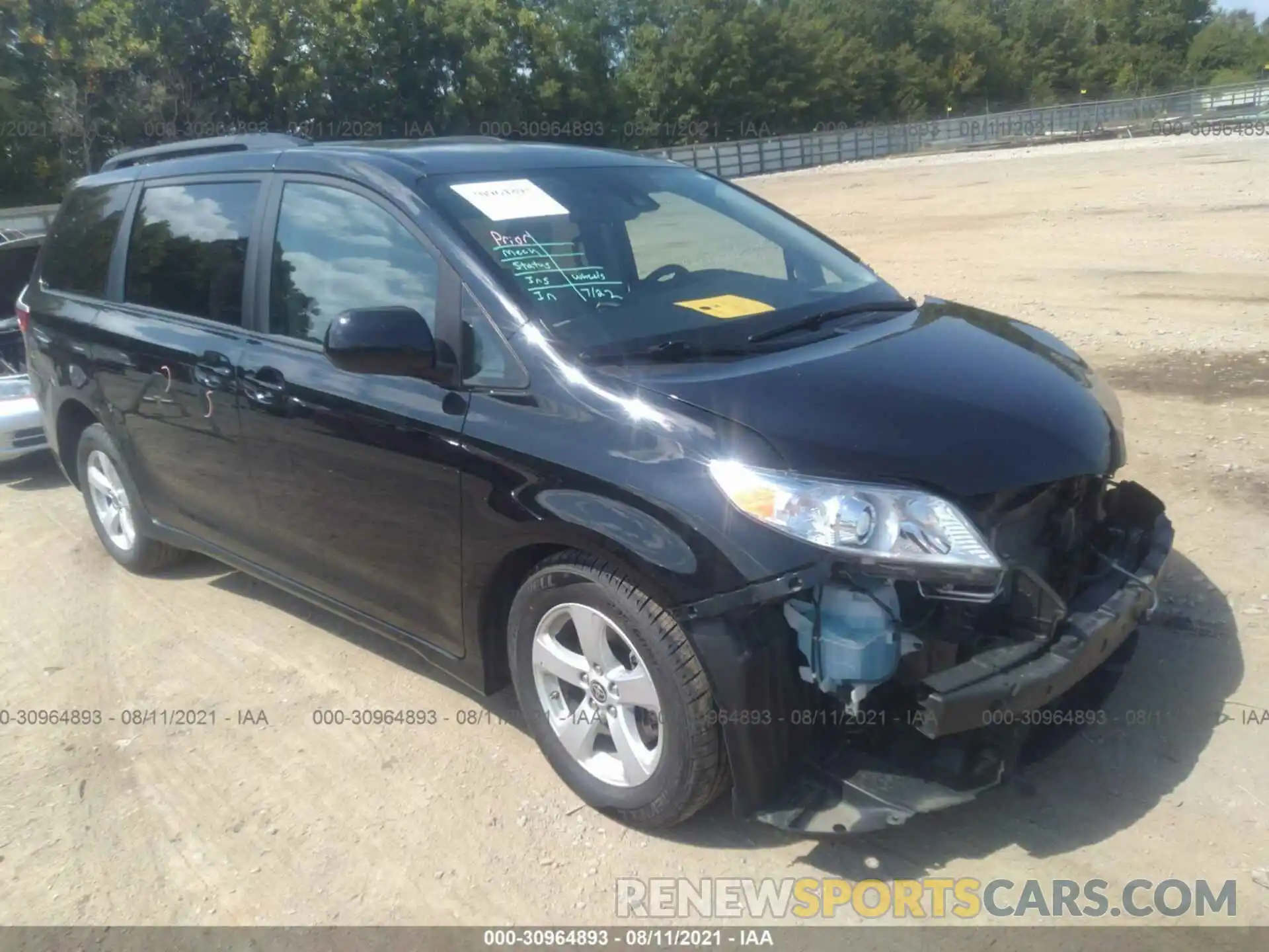 1 Photograph of a damaged car 5TDKZ3DC2LS068872 TOYOTA SIENNA 2020