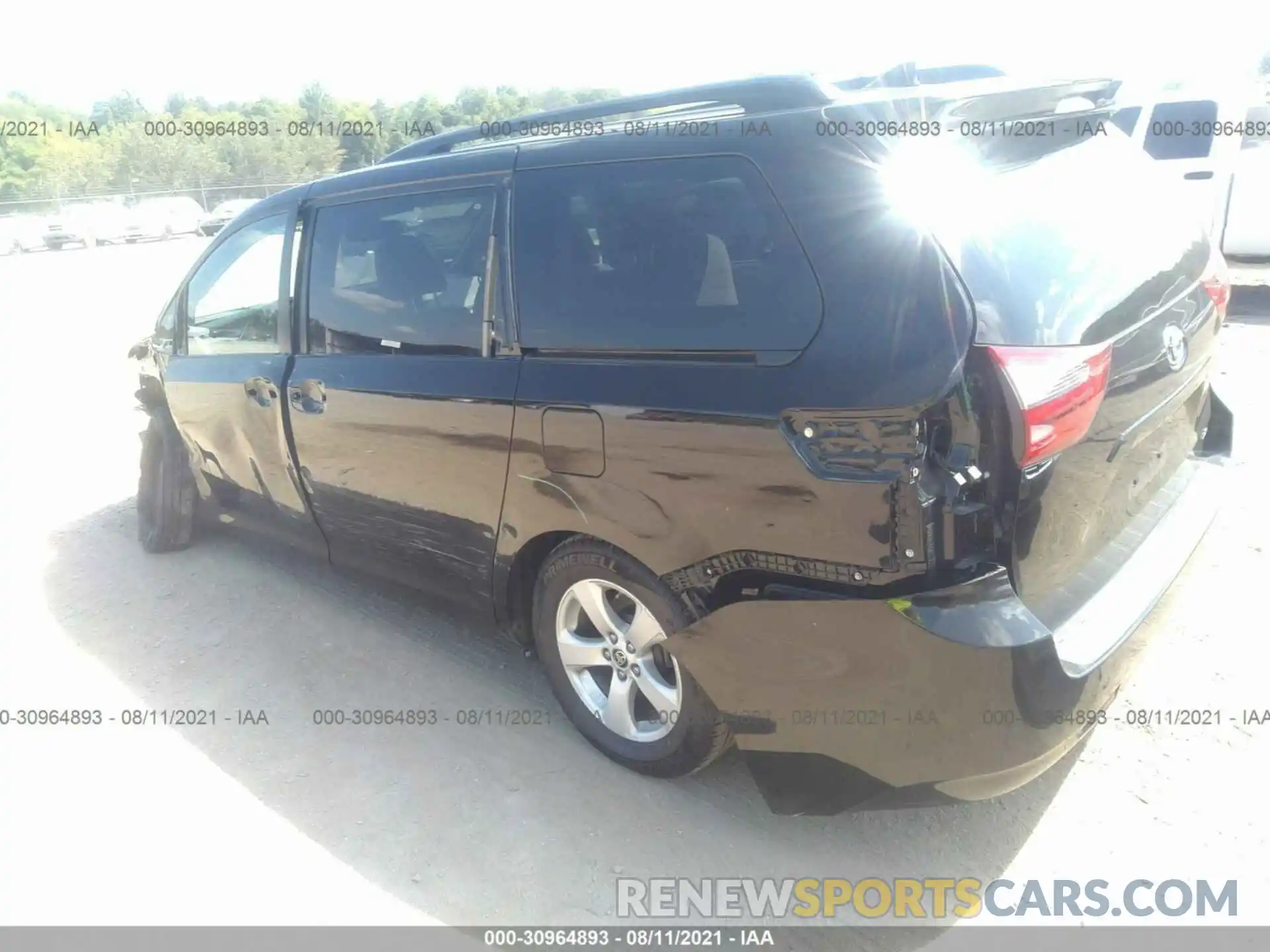 3 Фотография поврежденного автомобиля 5TDKZ3DC2LS068872 TOYOTA SIENNA 2020