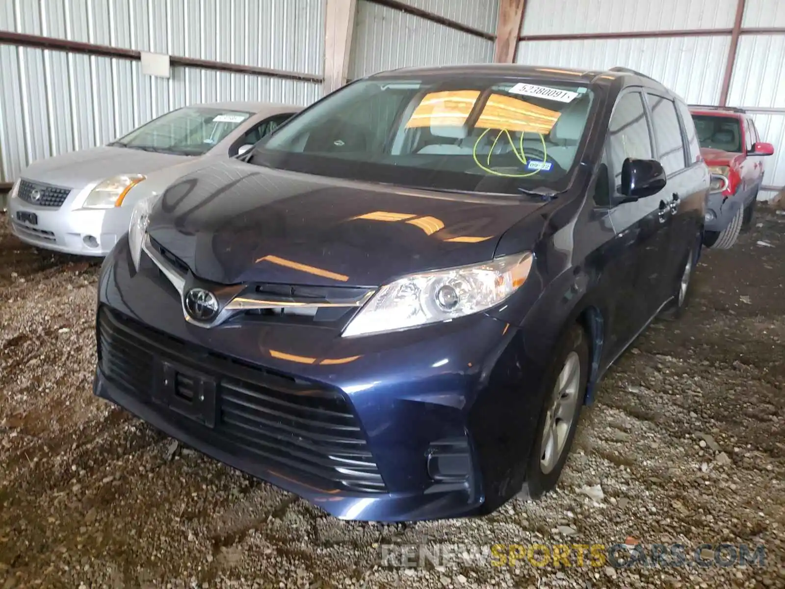 2 Photograph of a damaged car 5TDKZ3DC2LS080973 TOYOTA SIENNA 2020