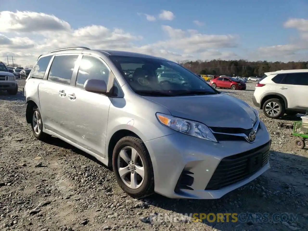 1 Photograph of a damaged car 5TDKZ3DC2LS085655 TOYOTA SIENNA 2020