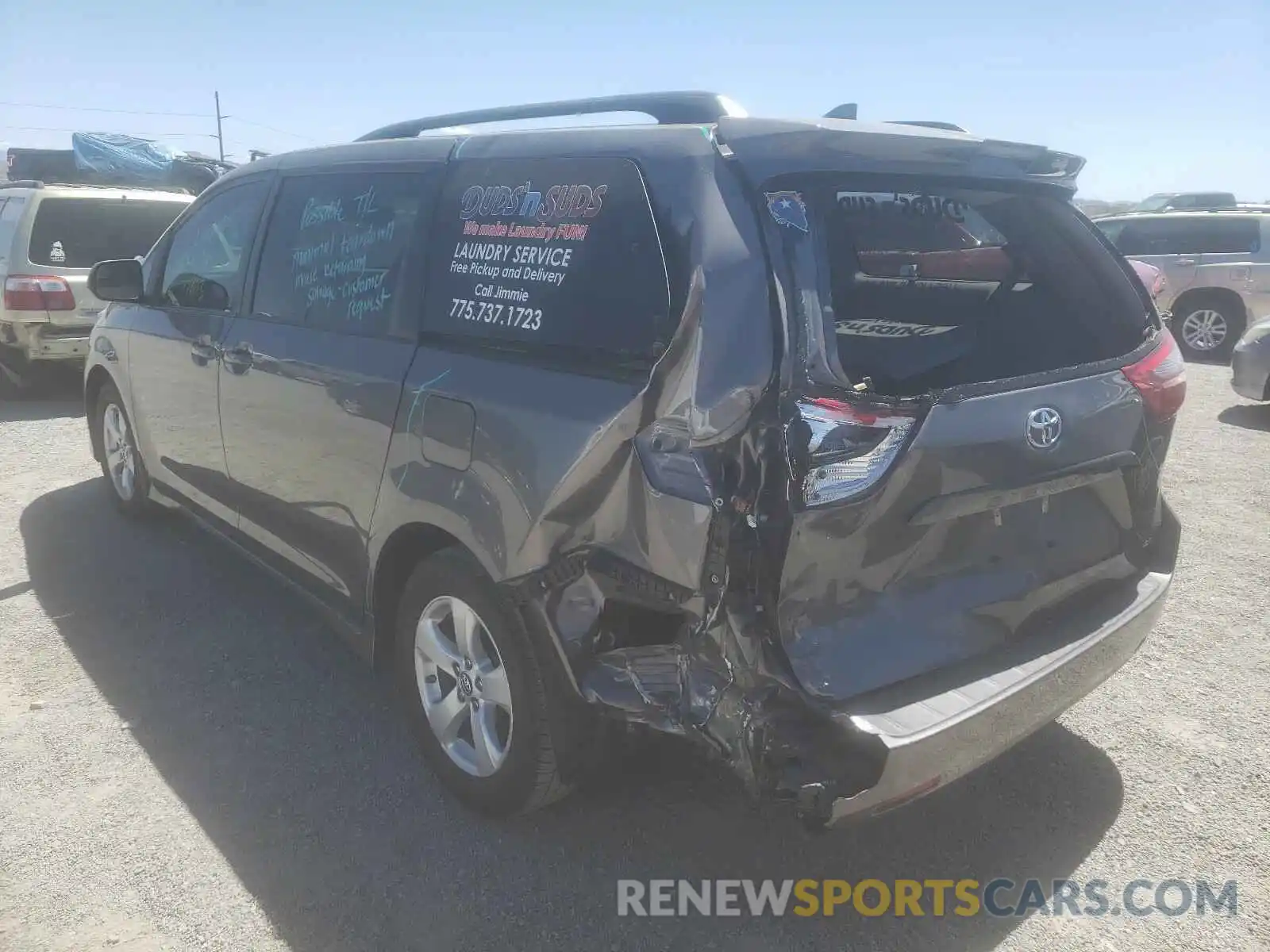 3 Photograph of a damaged car 5TDKZ3DC3LS022497 TOYOTA SIENNA 2020