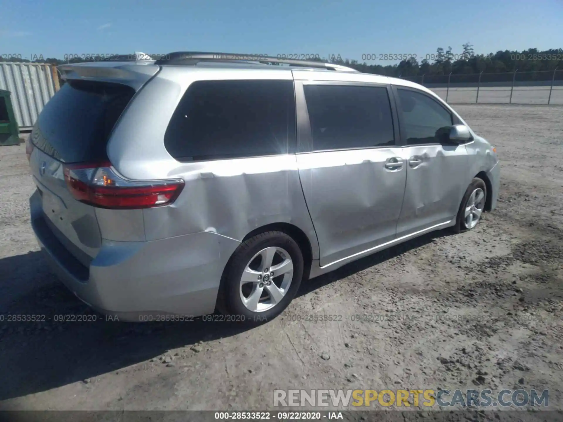 4 Фотография поврежденного автомобиля 5TDKZ3DC3LS034648 TOYOTA SIENNA 2020