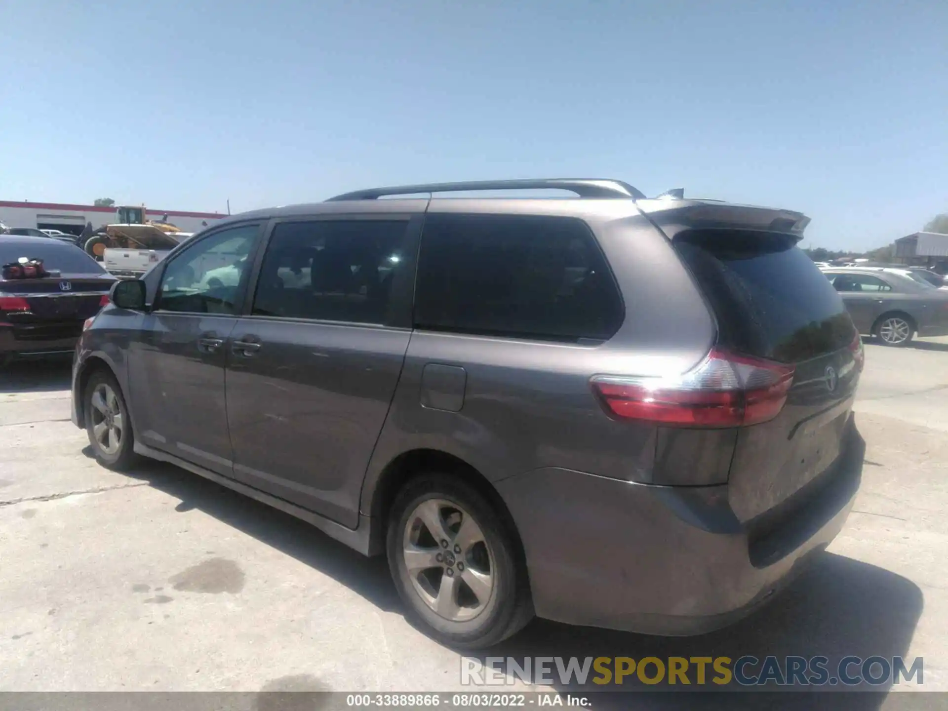 3 Фотография поврежденного автомобиля 5TDKZ3DC3LS053961 TOYOTA SIENNA 2020