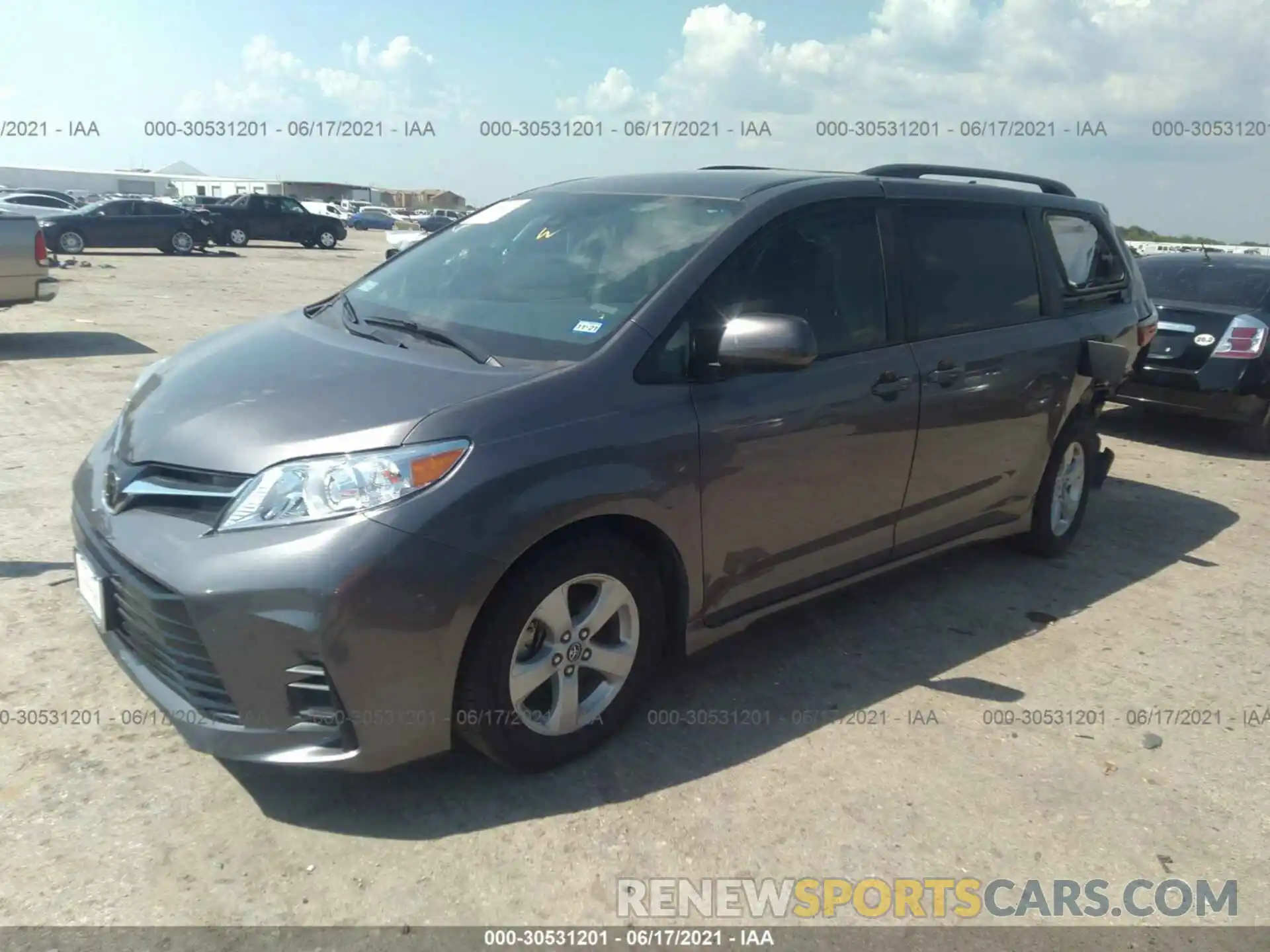 2 Photograph of a damaged car 5TDKZ3DC3LS054303 TOYOTA SIENNA 2020