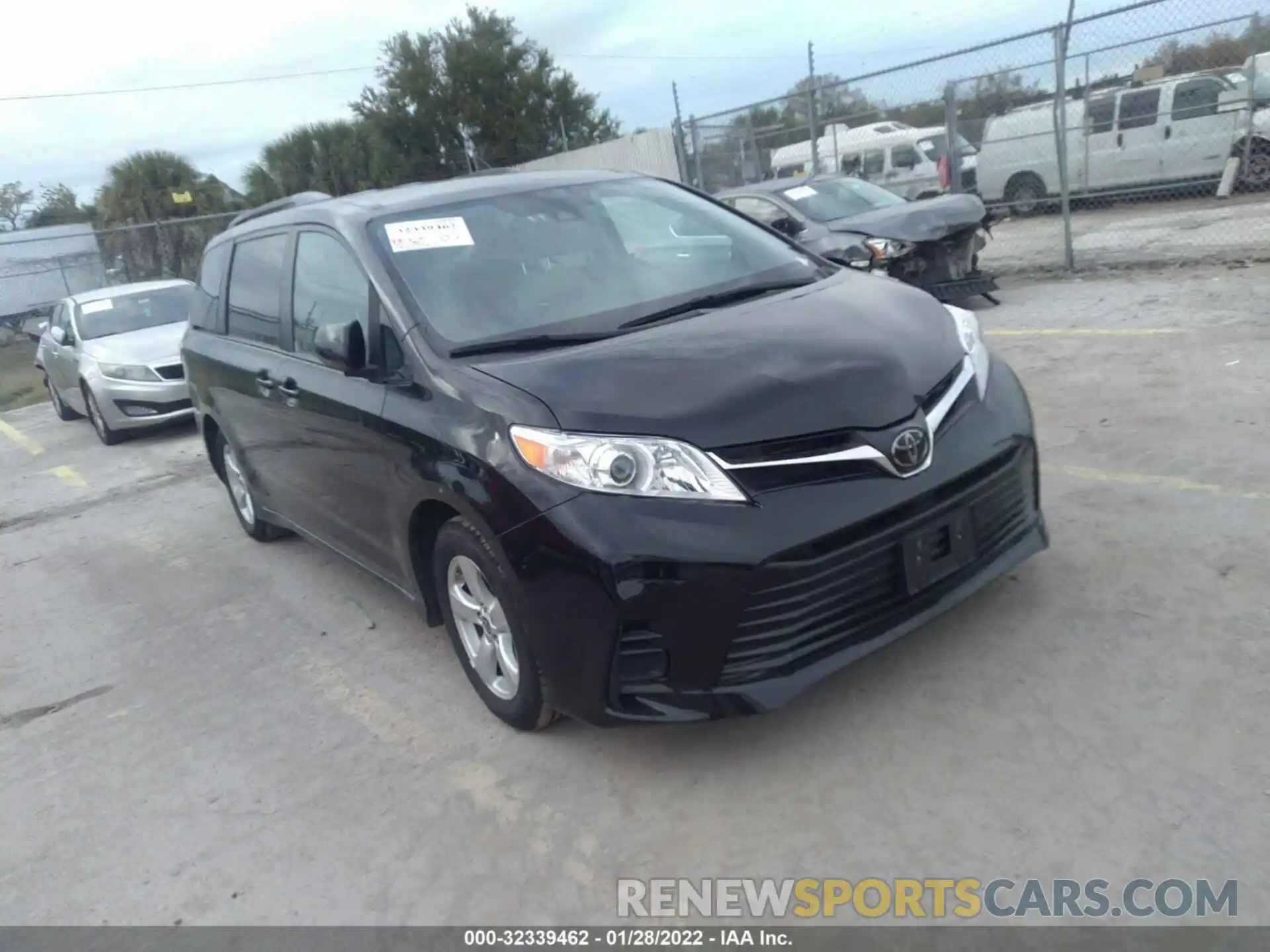 1 Photograph of a damaged car 5TDKZ3DC3LS057332 TOYOTA SIENNA 2020