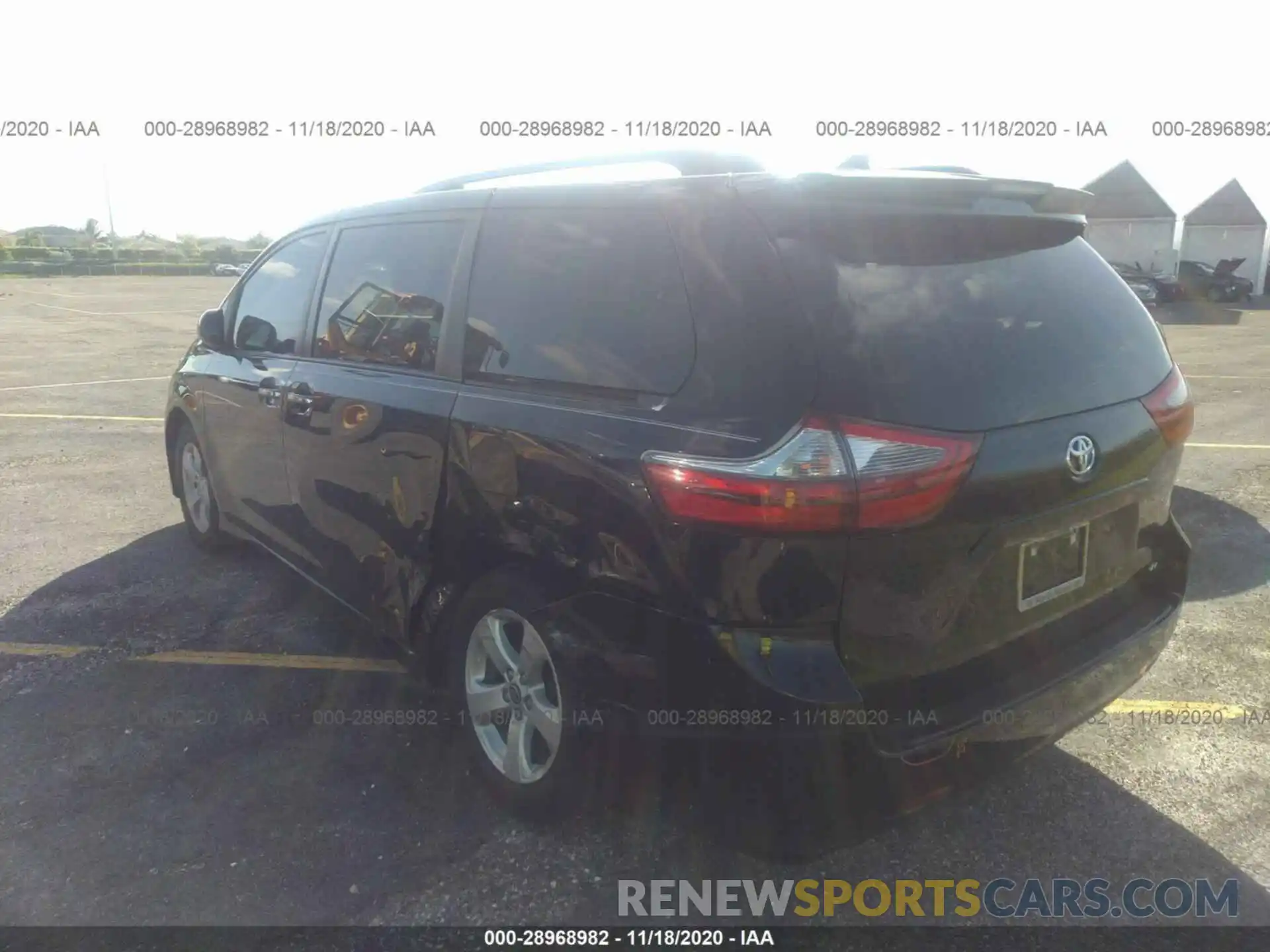 6 Фотография поврежденного автомобиля 5TDKZ3DC3LS057976 TOYOTA SIENNA 2020