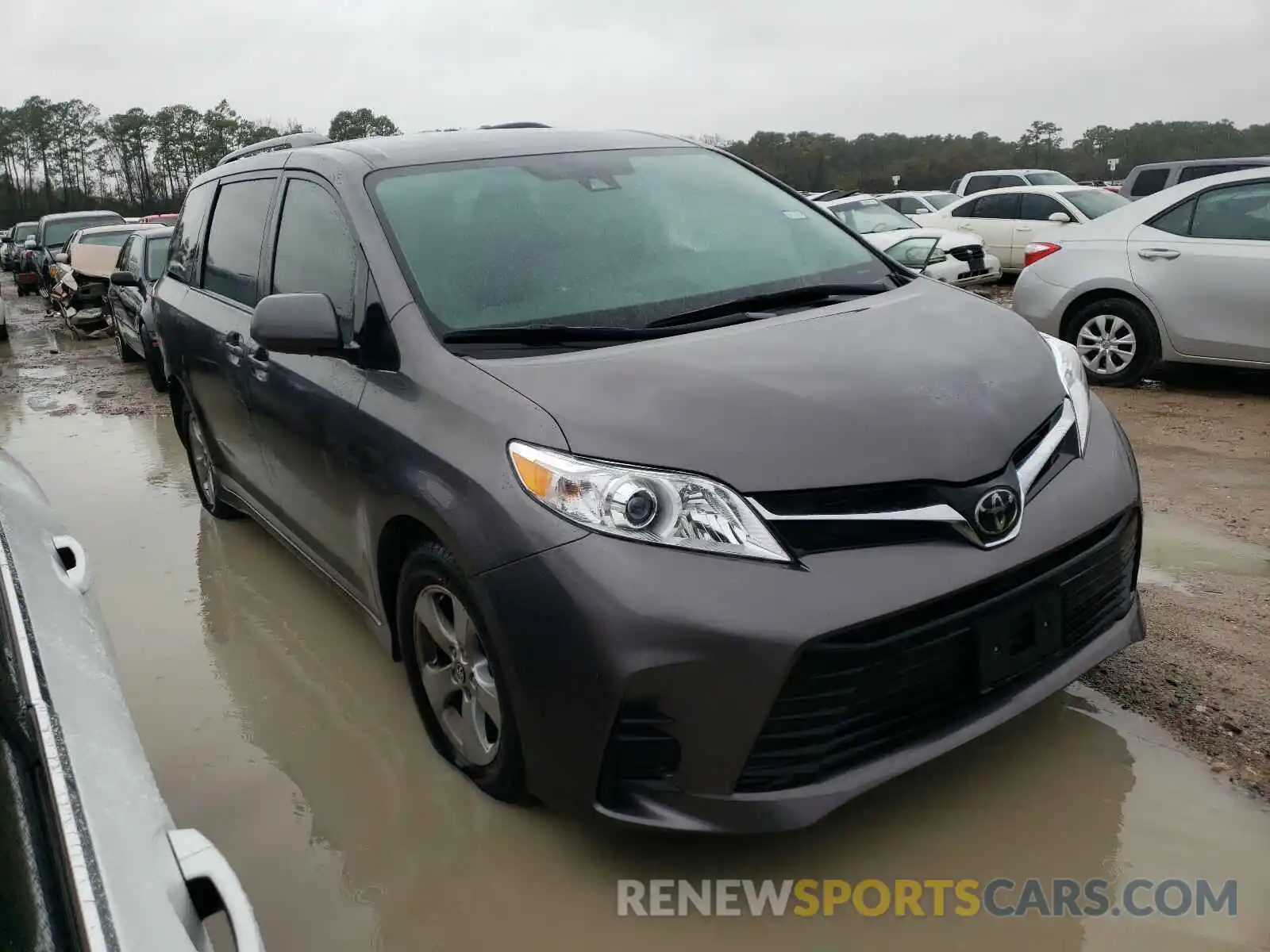 1 Photograph of a damaged car 5TDKZ3DC3LS061526 TOYOTA SIENNA 2020