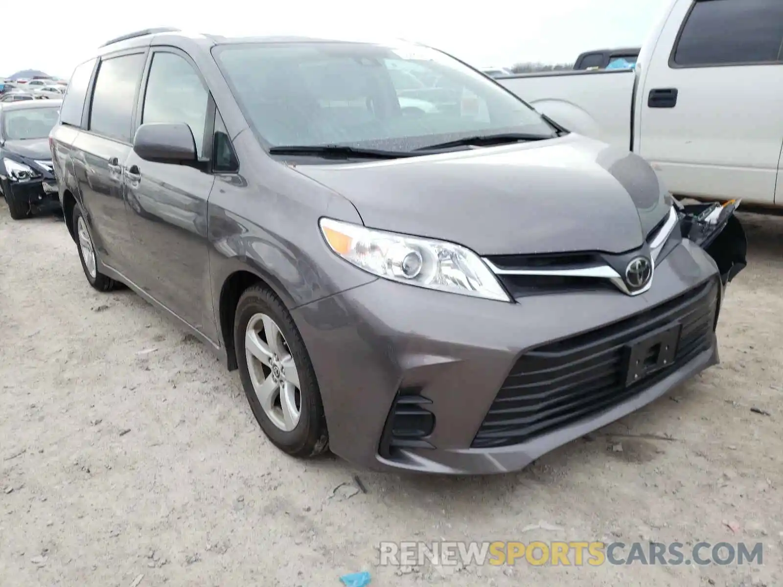 1 Photograph of a damaged car 5TDKZ3DC3LS069223 TOYOTA SIENNA 2020