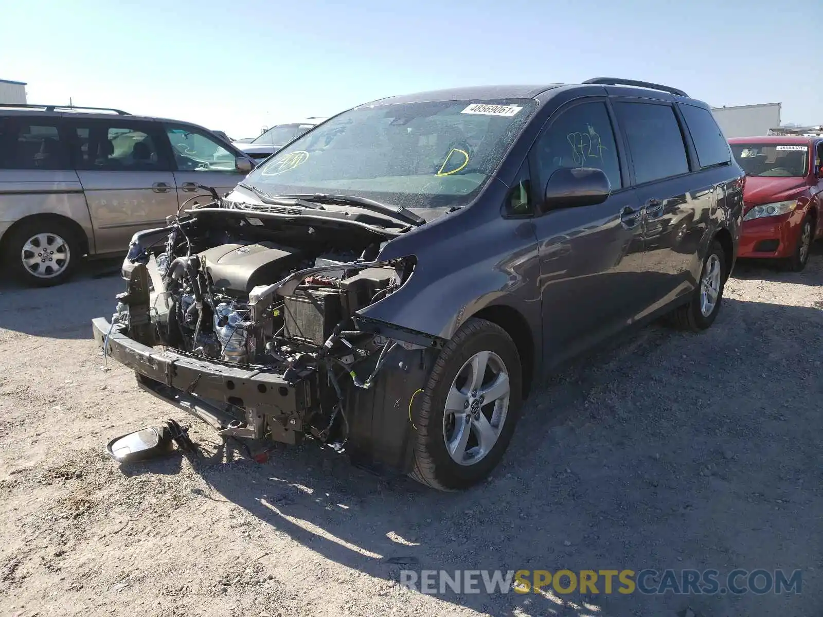 2 Photograph of a damaged car 5TDKZ3DC3LS071392 TOYOTA SIENNA 2020