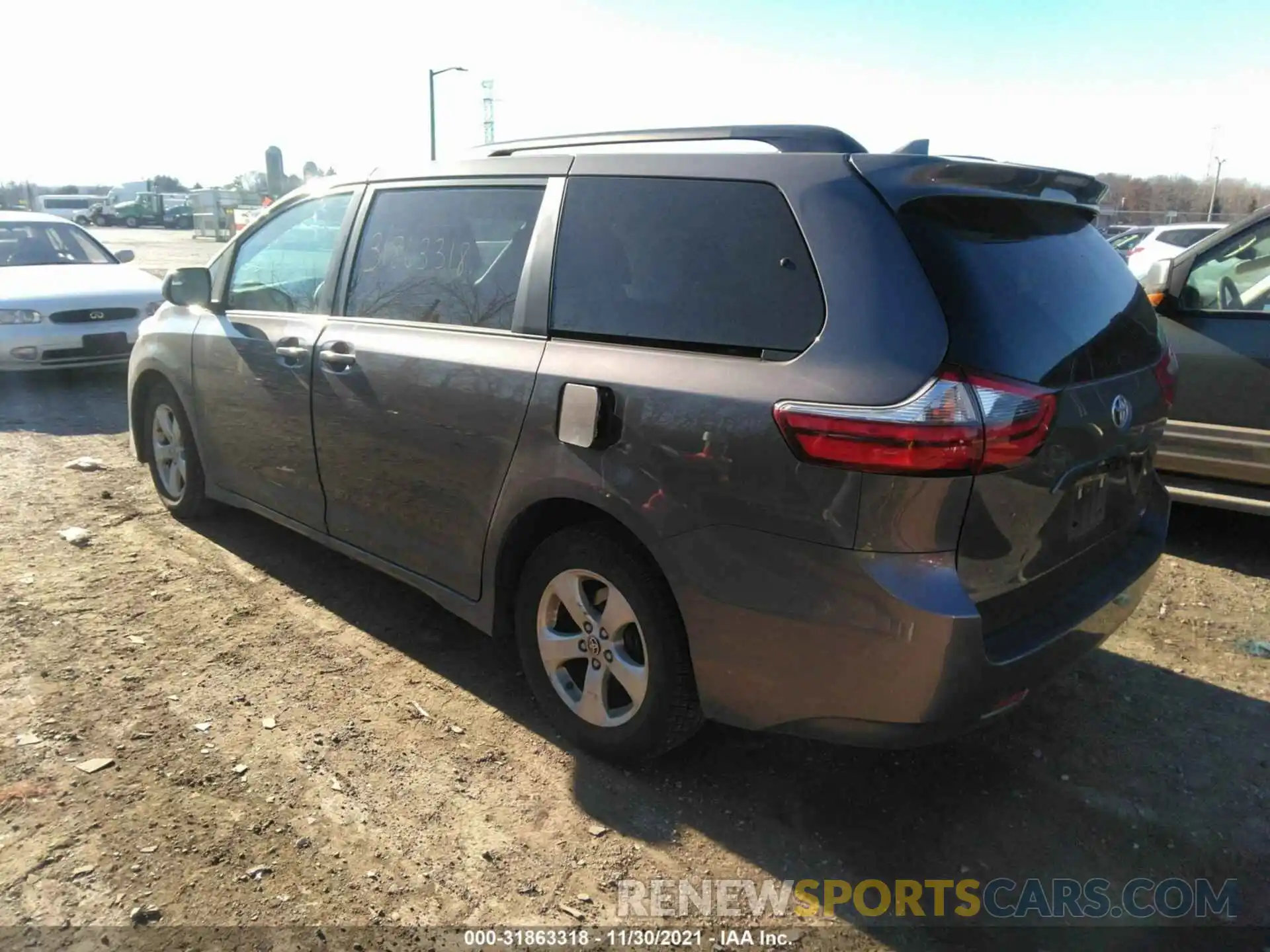 3 Фотография поврежденного автомобиля 5TDKZ3DC3LS083784 TOYOTA SIENNA 2020